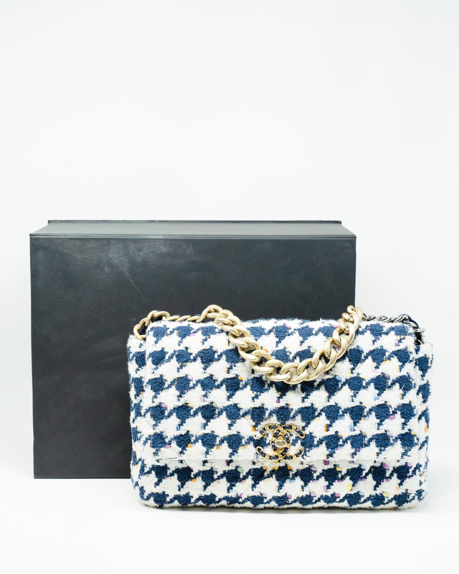 Chanel Chanel 19 Houndtooth Navy White Flap bag RJL1344