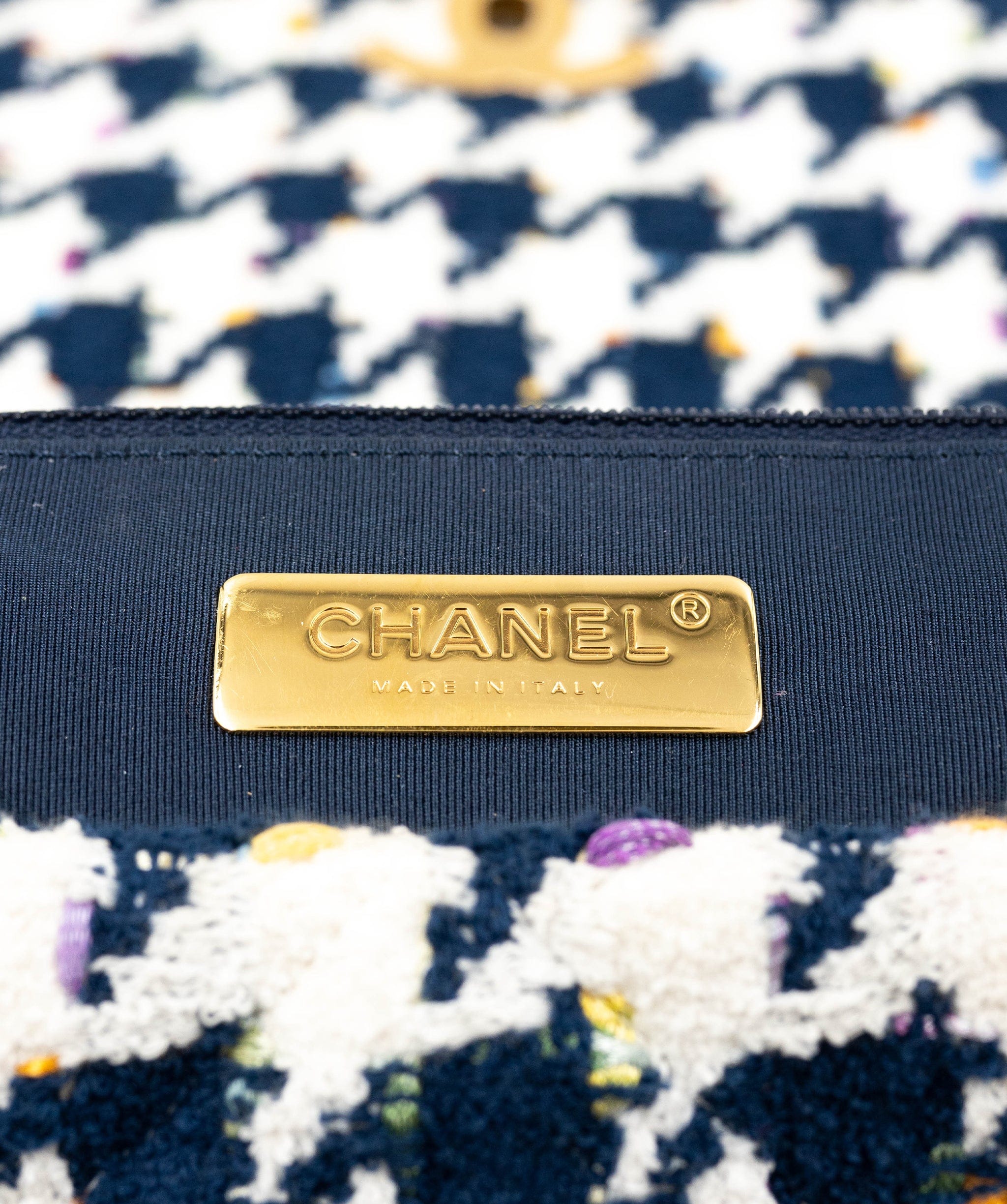 Chanel Chanel 19 Houndtooth Navy White Large Flap bag - AWC1406