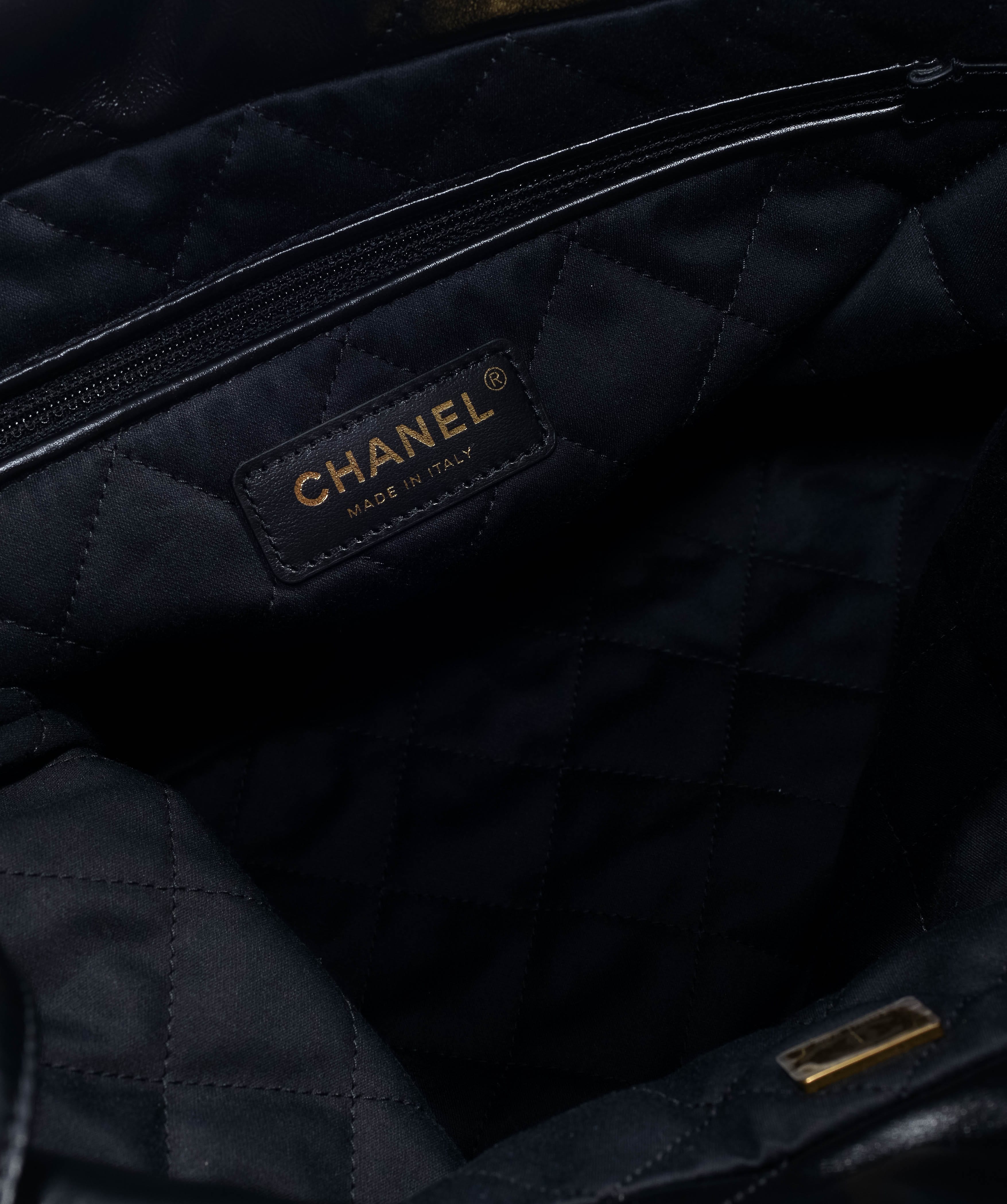 Chanel Chanel 22 Black Calfskin Small Gold Logo SKC1156