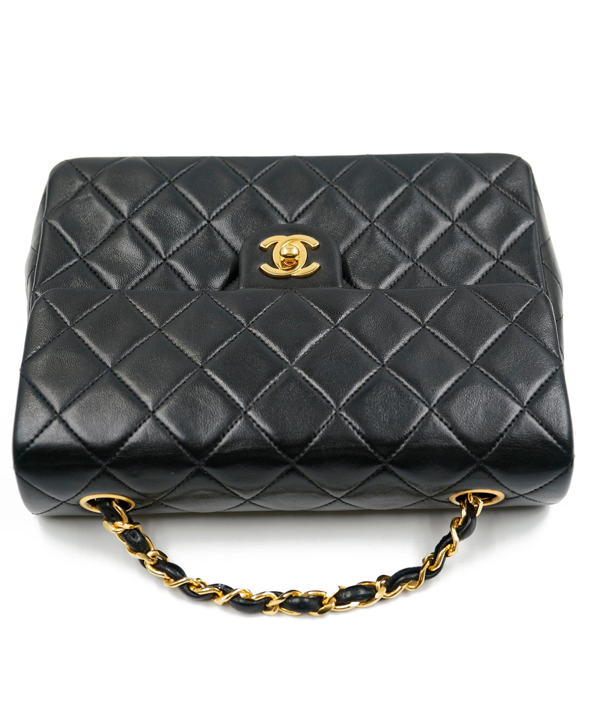 Chanel Chanel 8" Single Flap bag in Black Lambskin with GHW - AWL4074