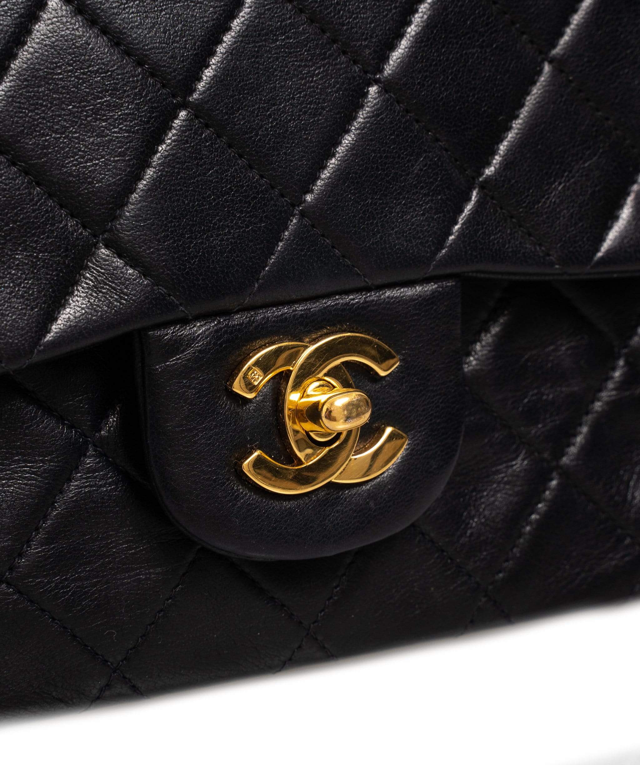 Chanel Chanel 9" classic Flap Bag - 2002716 - ASL1518