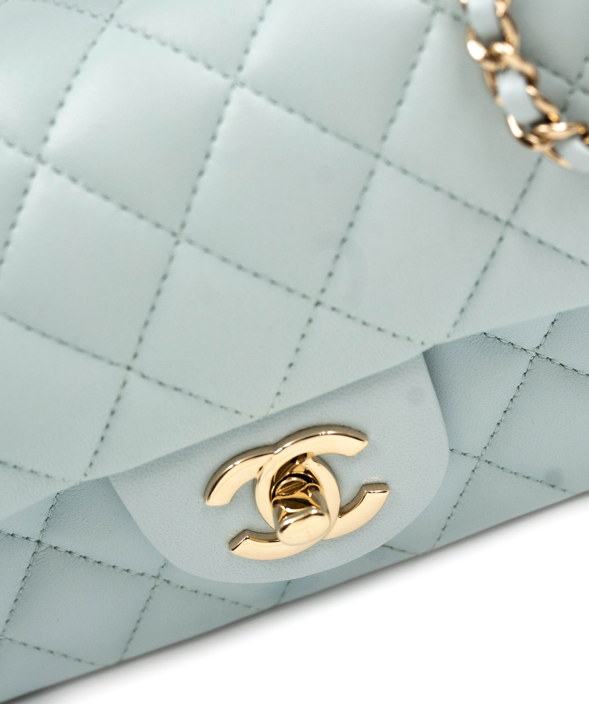 Chanel Chanel Baby Blue Coco Handle Bag - AWL3642