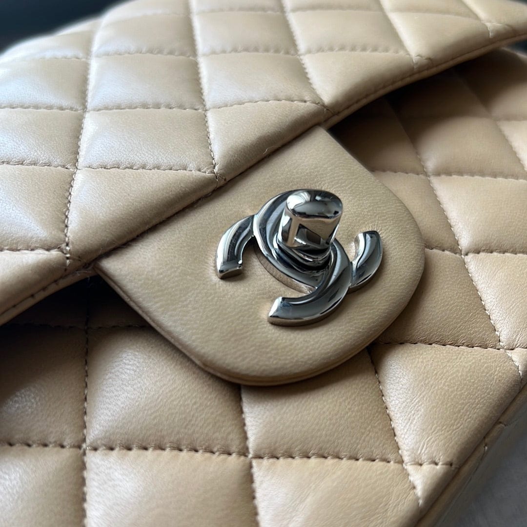 Chanel Chanel Beige Lambskin 2.55 10 Inch ASL3655