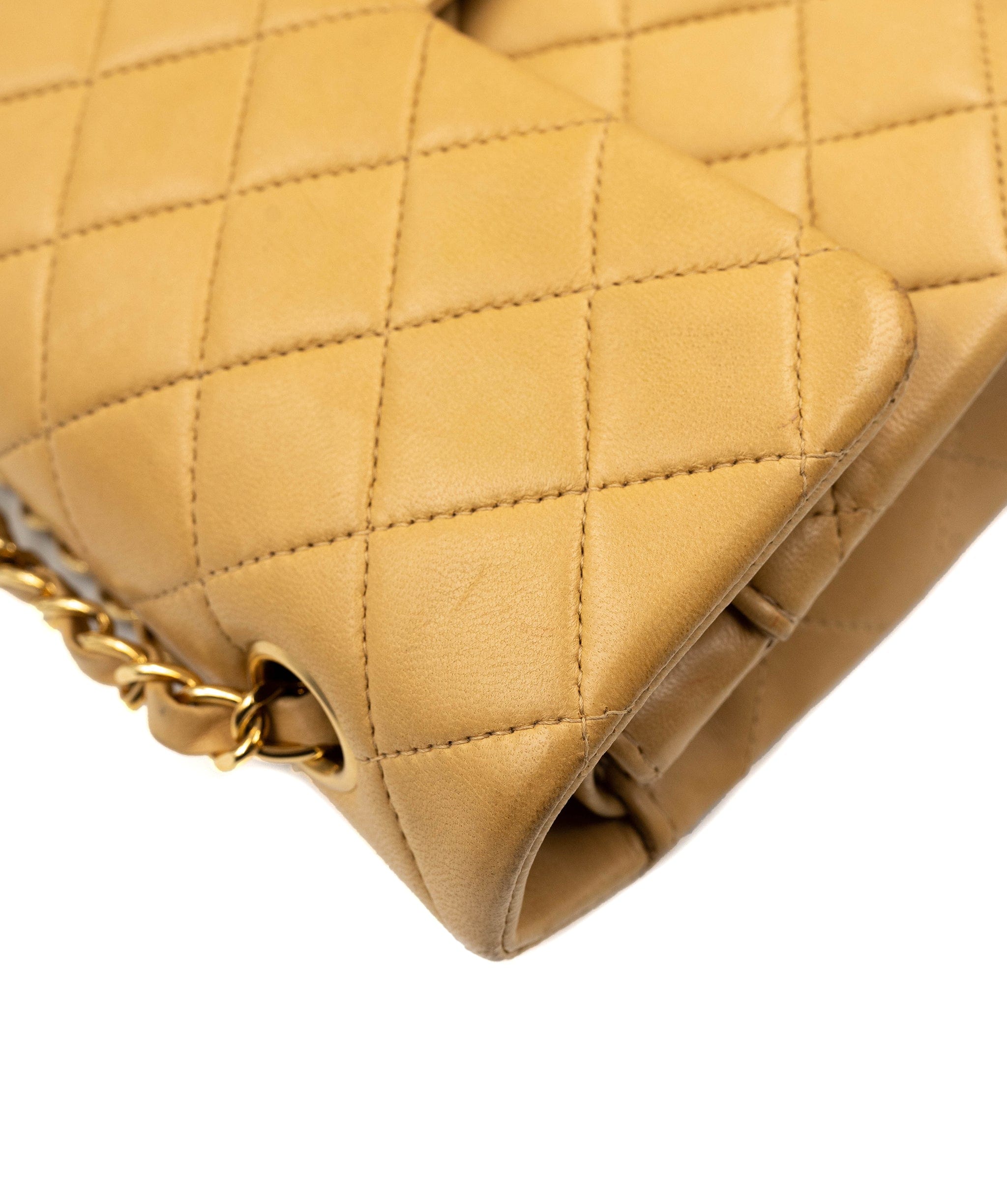 Chanel Chanel Beige Small Classic Double Flap Bag - ASL2127