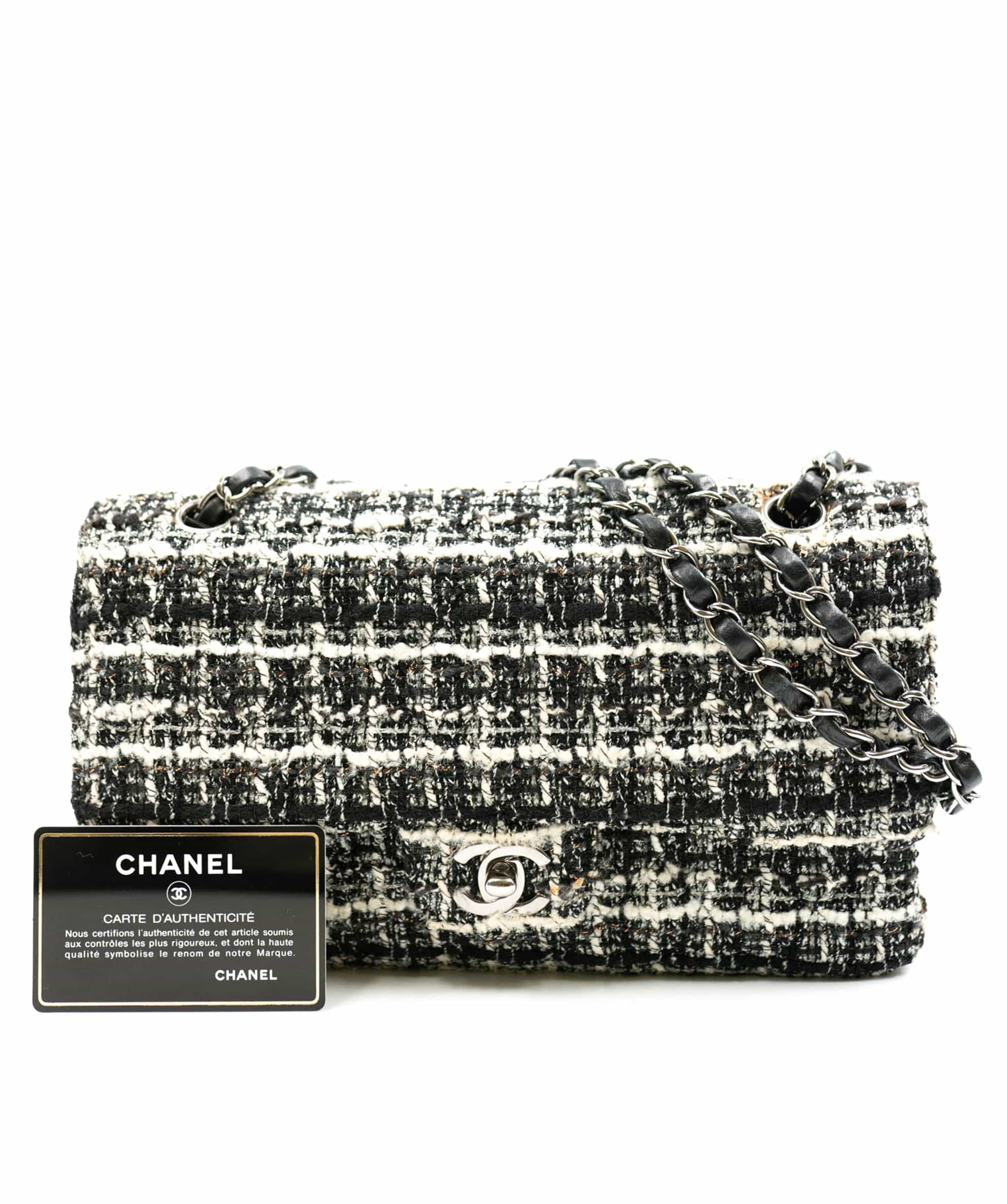 Chanel Chanel Black and White Tweed Classic Medium Double Flap - AWC1599