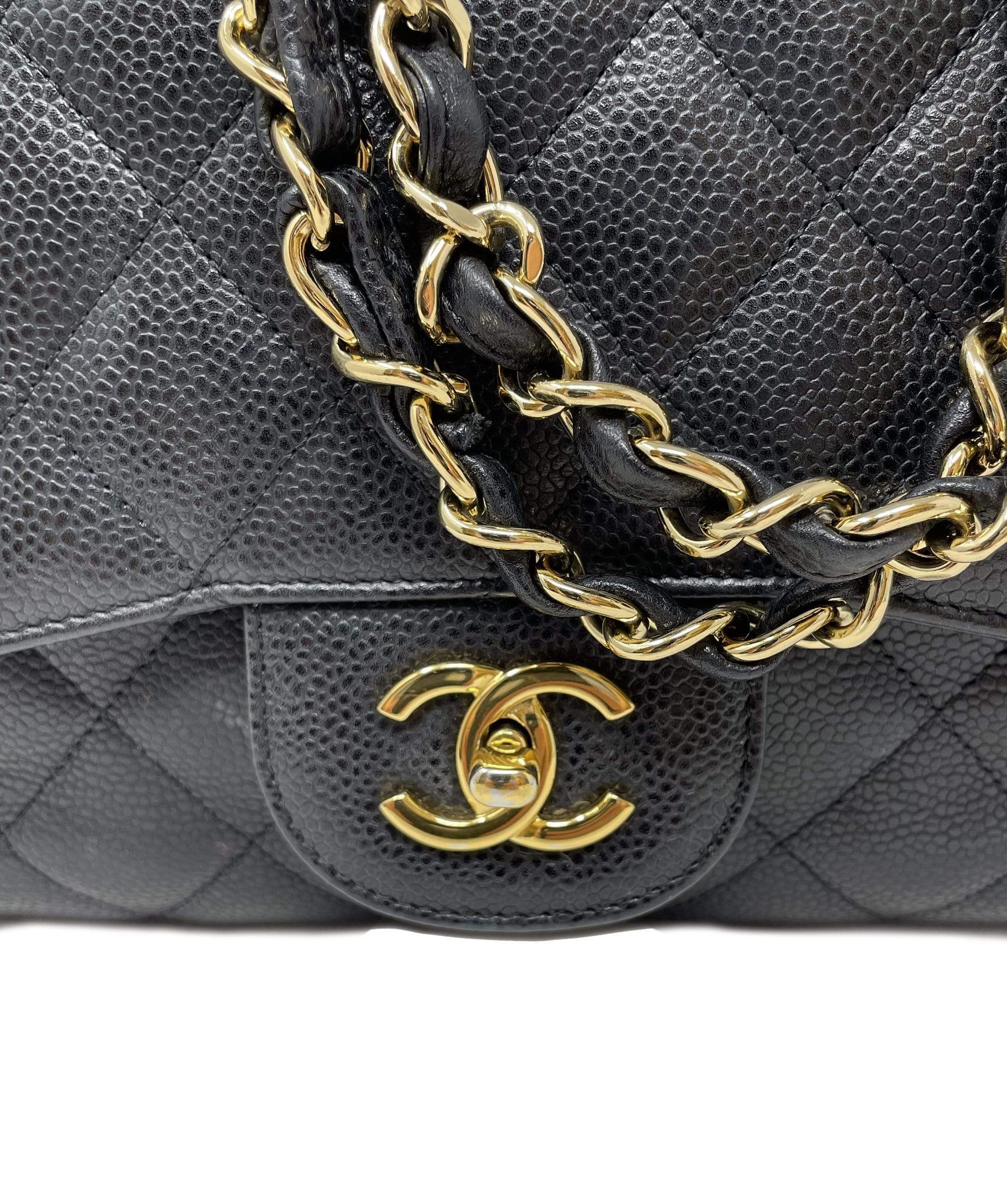 Chanel Chanel Black Caviar Jumbo Classic Flap Bag - AGL1289