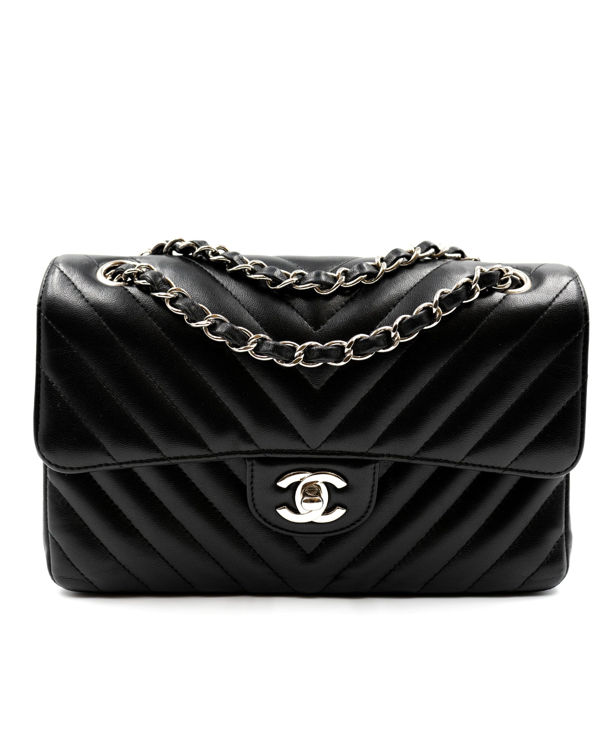 Chanel Chanel black chevron double flap bag  ADL2102