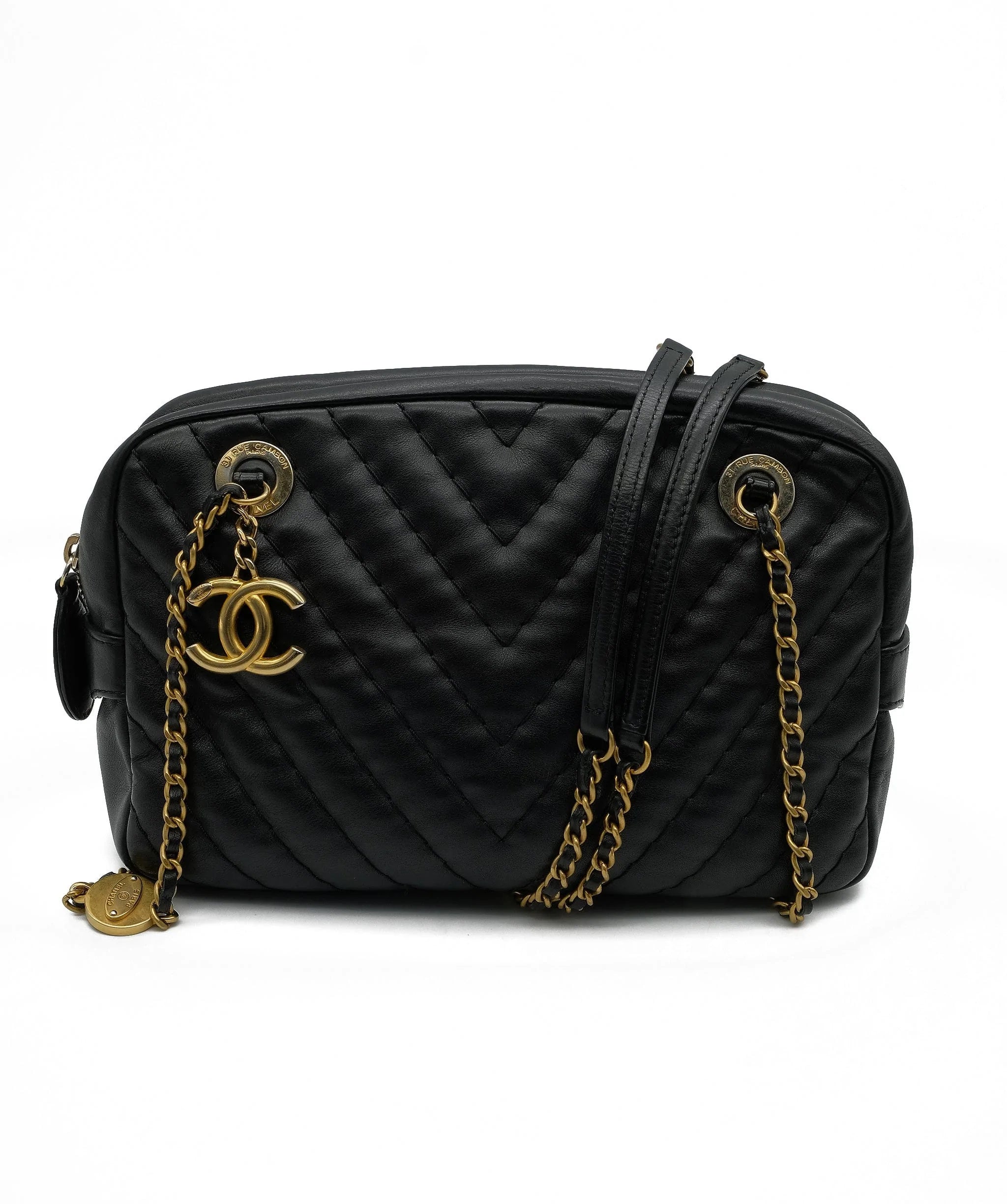 Chanel Chanel Black Chevron Shoulder Bag RJC1876