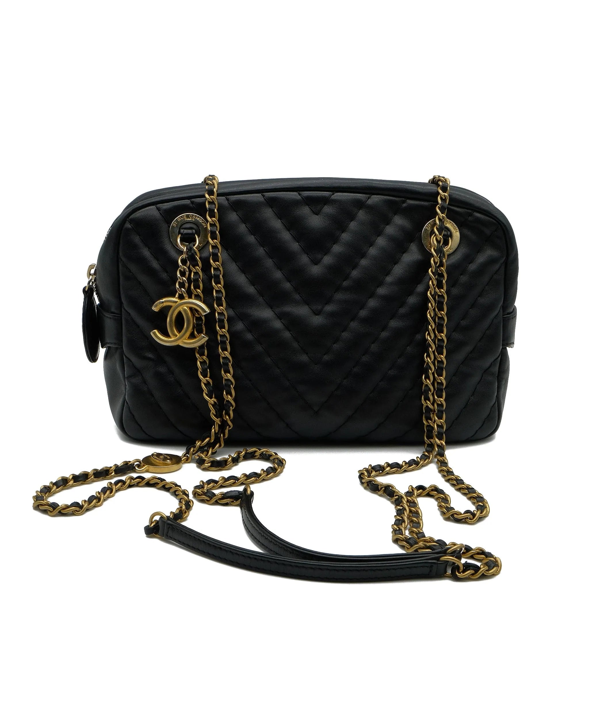 Chanel Chanel Black Chevron Shoulder Bag RJC1876