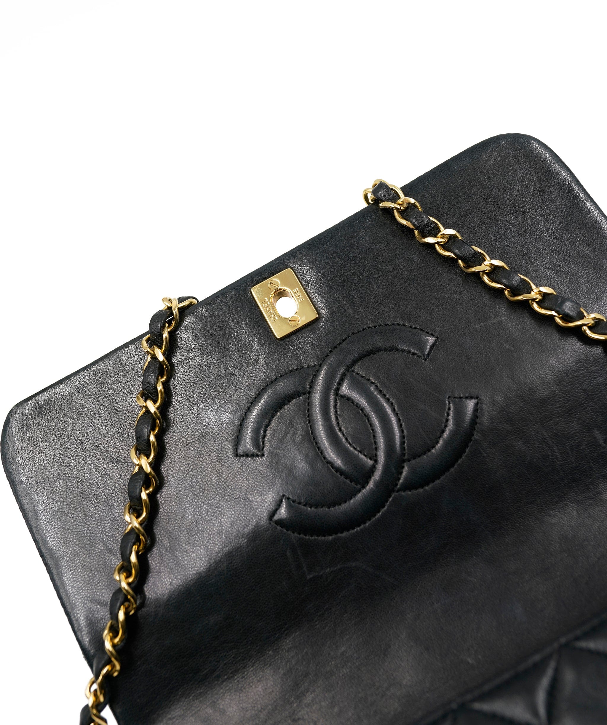 Chanel Chanel black lambskin 9" full flap GHW - AWL3063