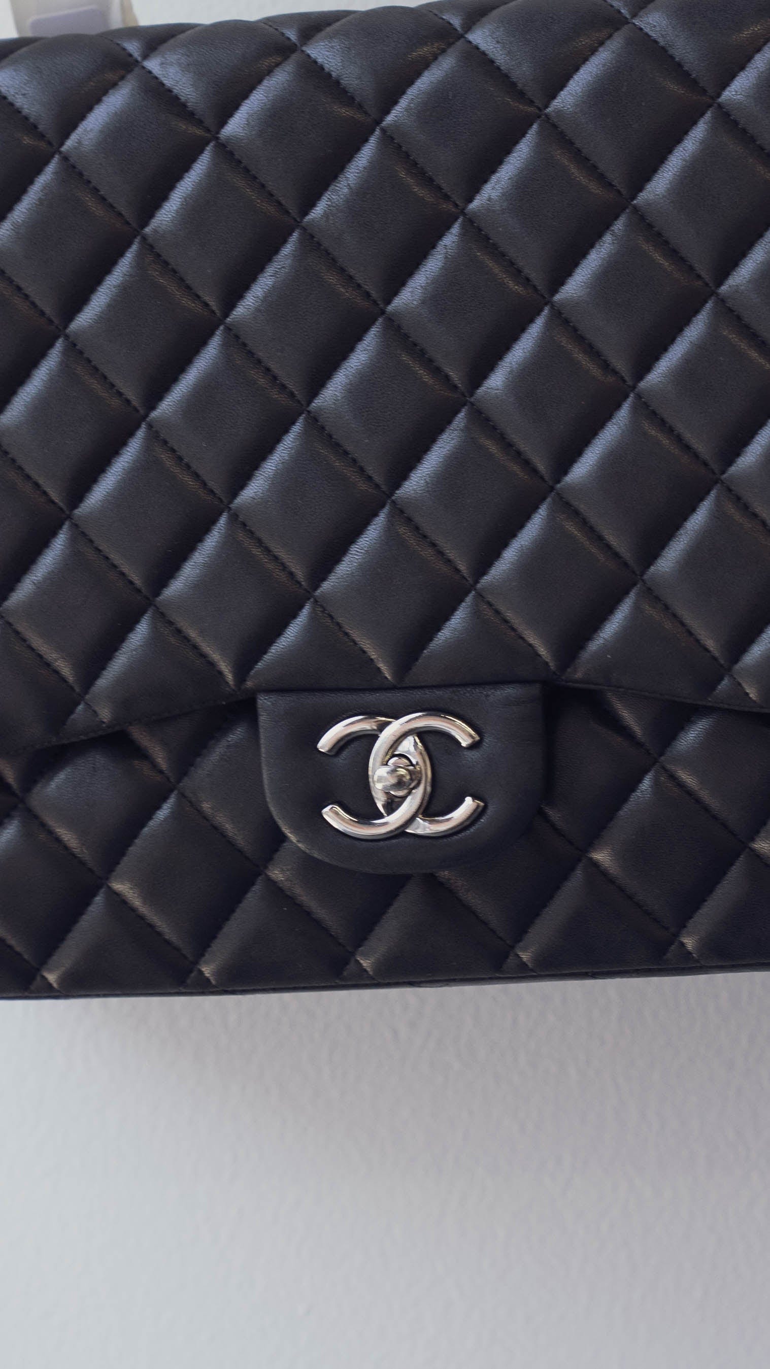 Chanel Chanel Black Lambskin Leather Maxi Double Classic Flap Bag PHW - AGL1844