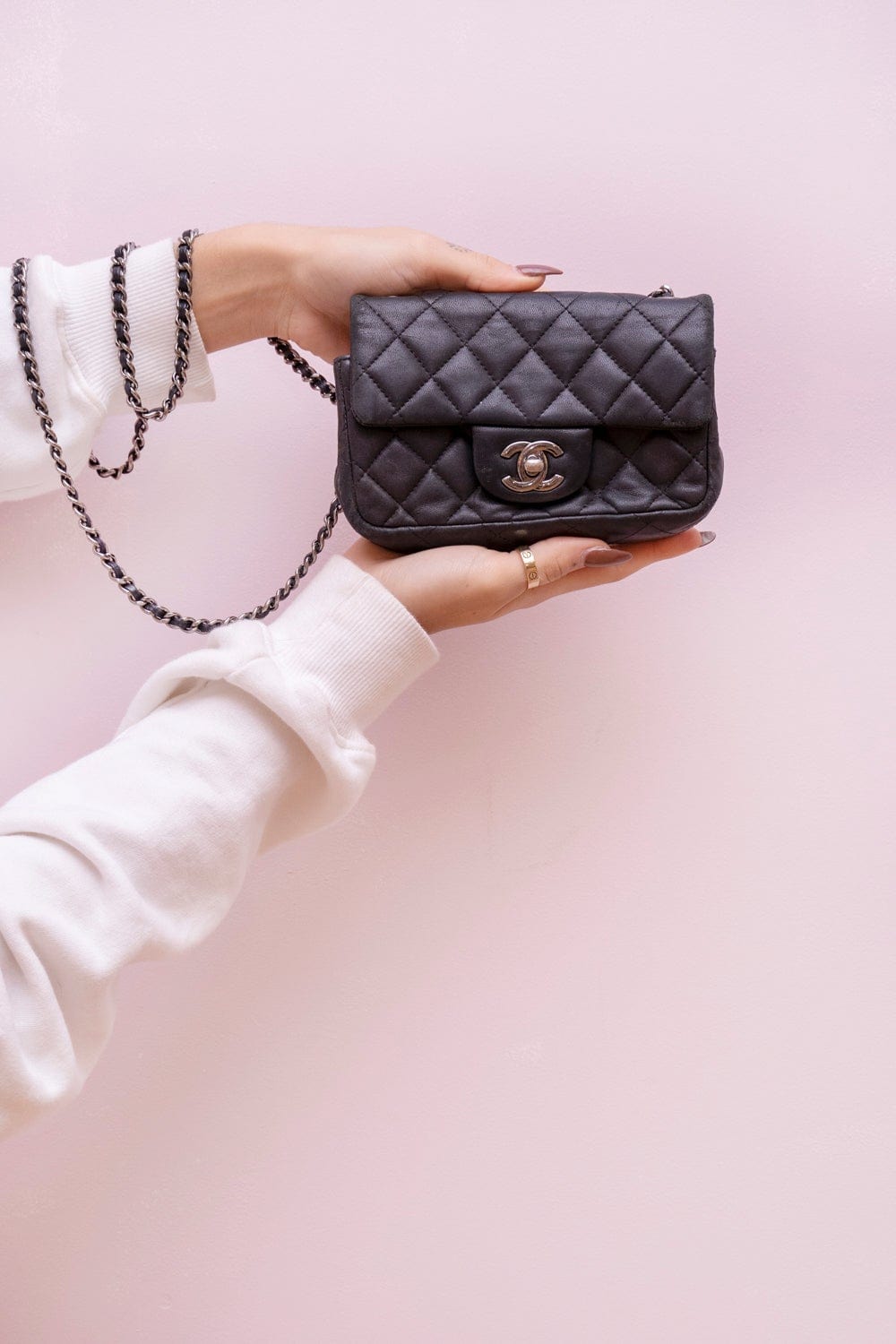 Chanel Chanel Black Lambskin Mini Classic Flap Bag  - AGL1610