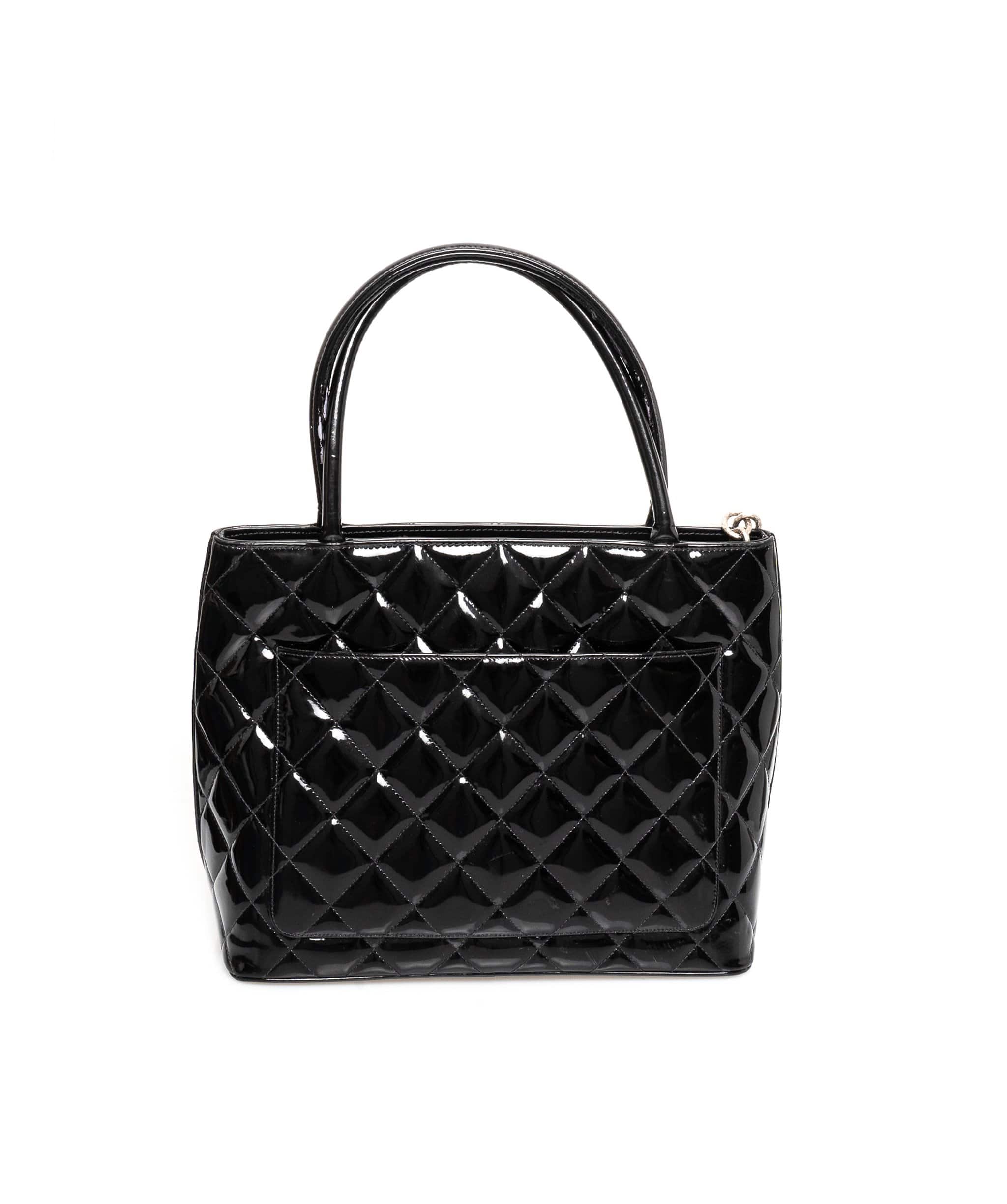 Chanel Chanel Black Patent Medallion Tote Bag PHW - AGL1370