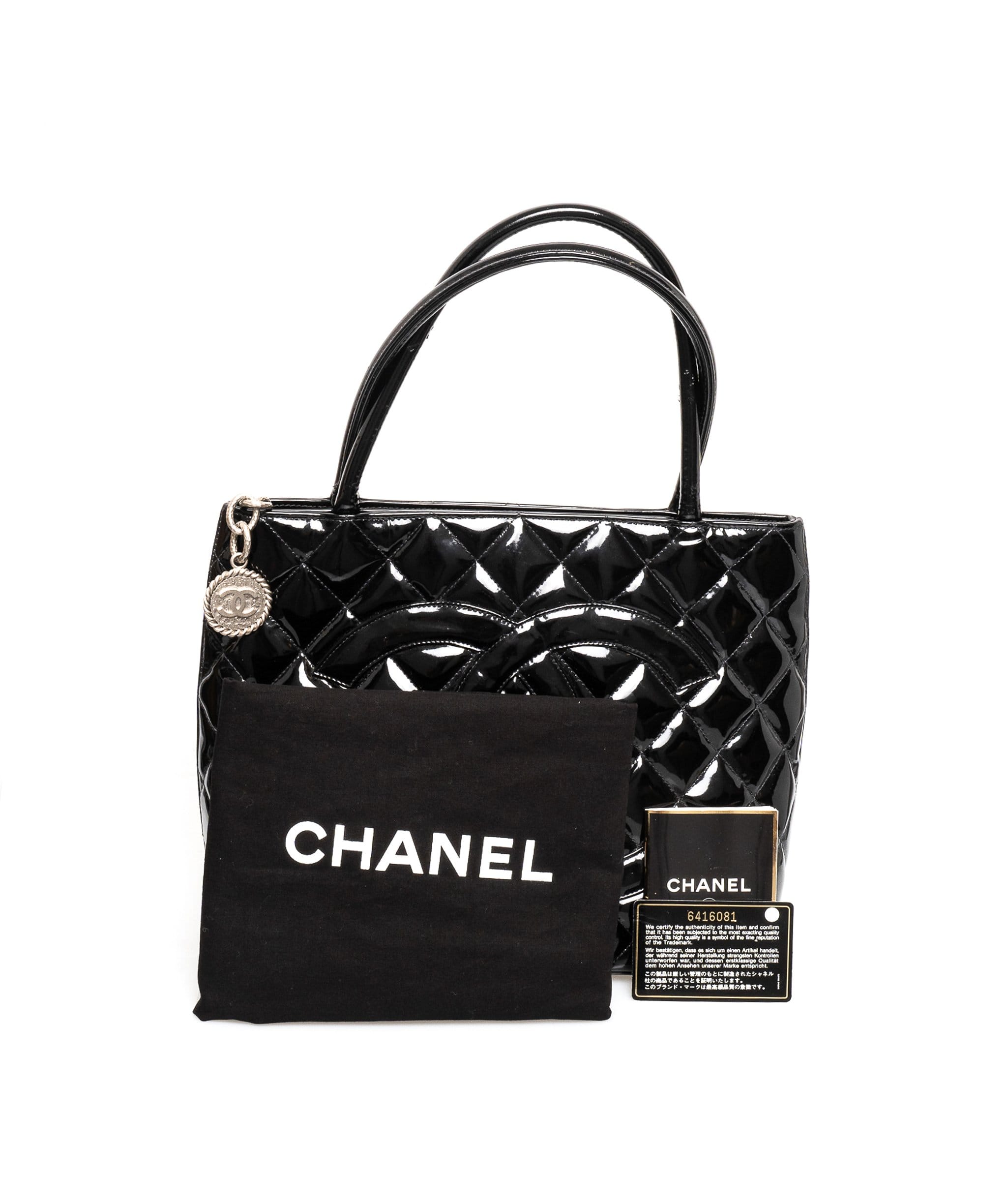 Chanel Chanel Black Patent Medallion Tote Bag PHW - AGL1370