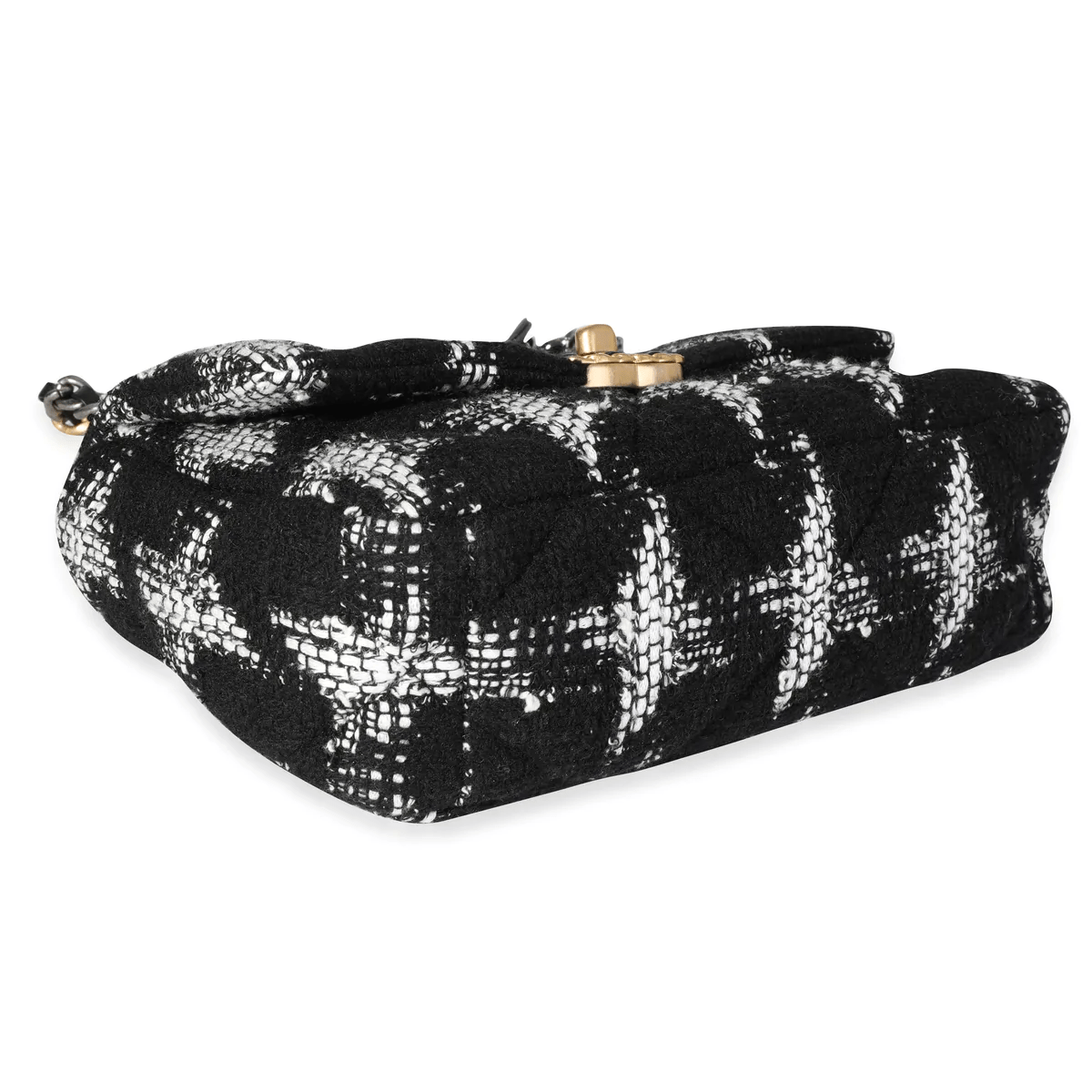 Chanel Chanel Black & White Tweed Quilted Medium Chanel 19 Flap 118562