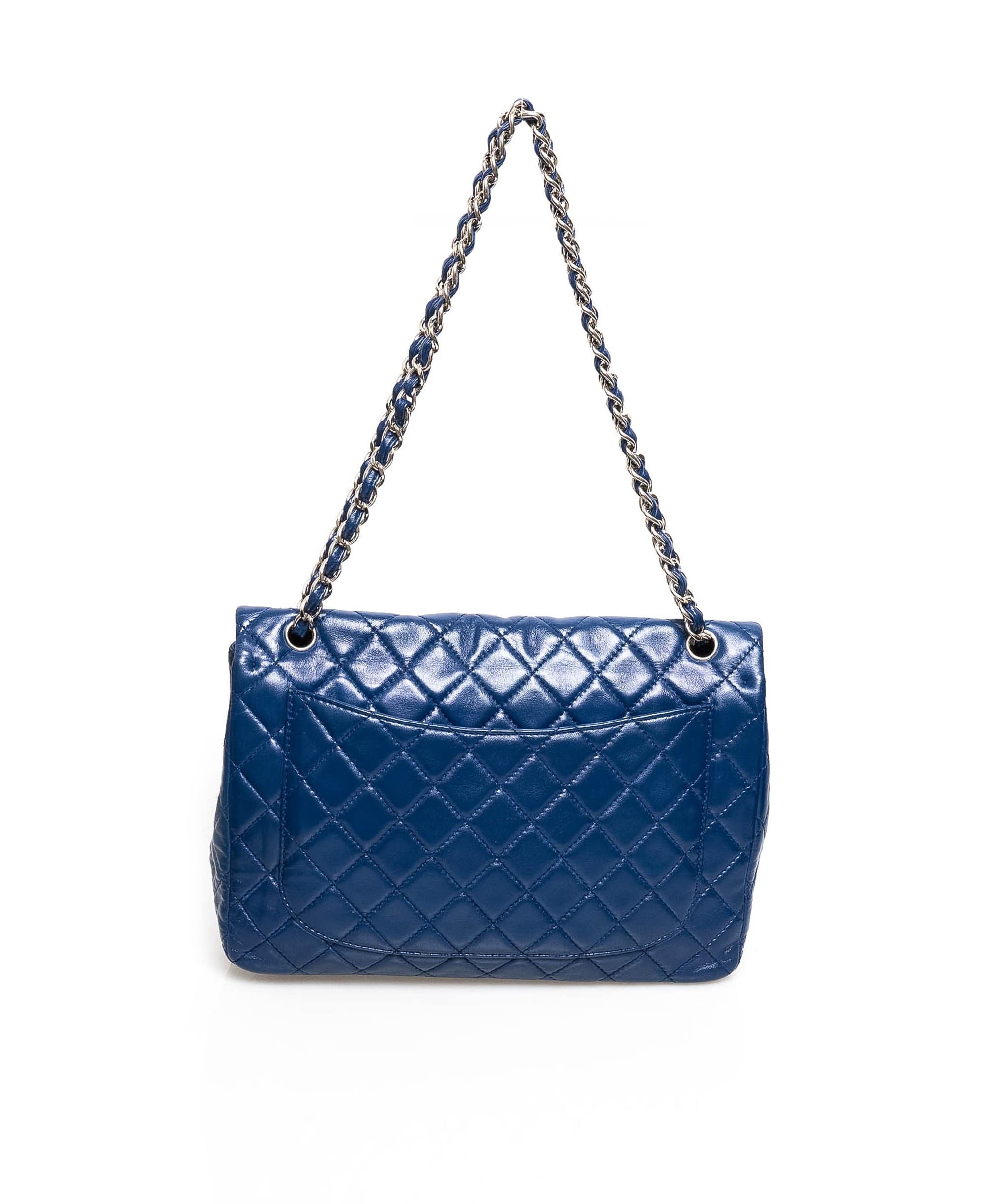 Chanel Chanel Blue Lambskin Jumbo Classic Flap Bag PHW - AGL1358