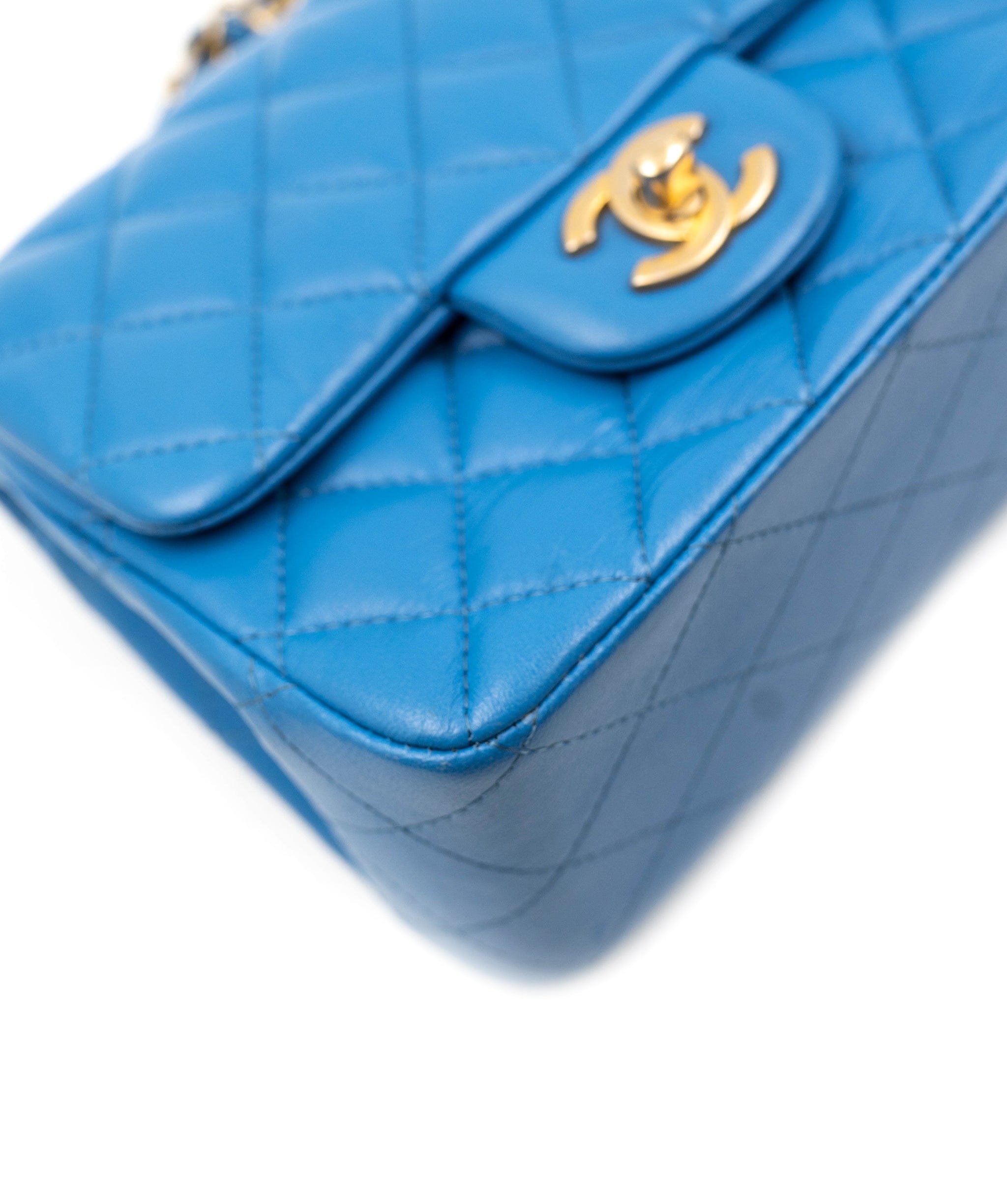 Chanel Chanel Blue Lambskin Mini Square Classic Flap Bag GHW AGC1350