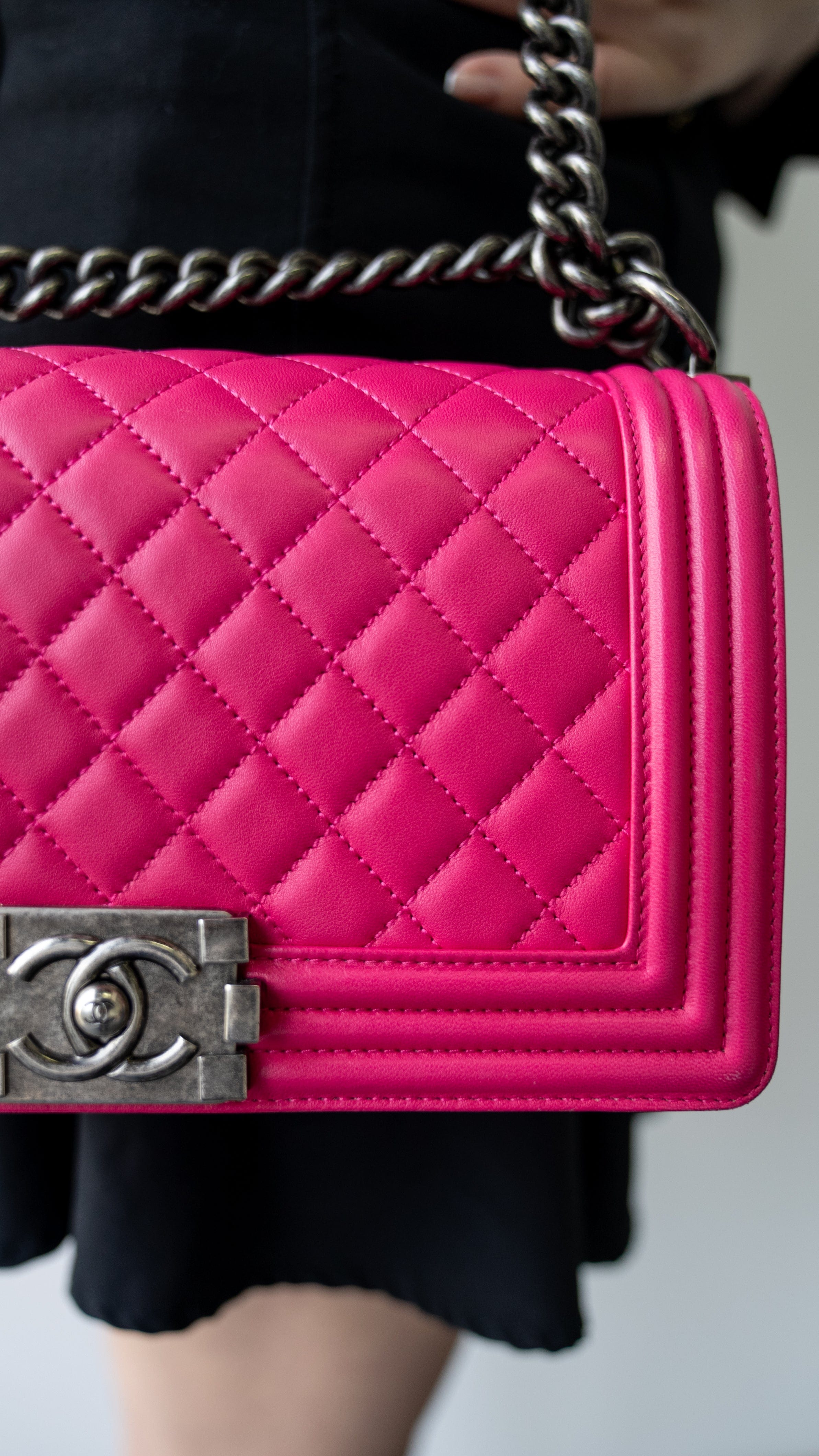 Chanel Chanel Boy Bag Pink ASL3927