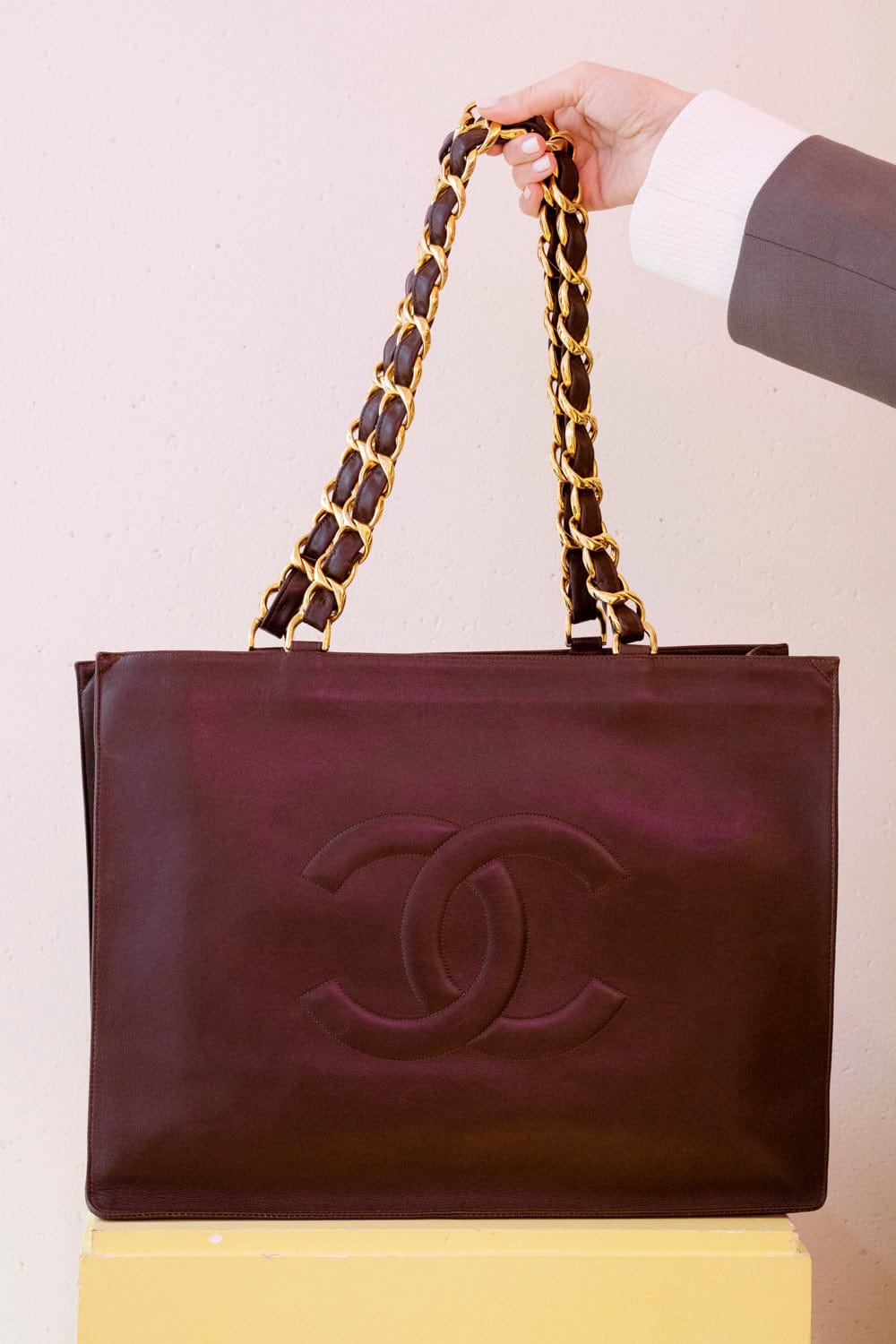 Chanel Chanel Brown CC shopper Tote - AWL2269