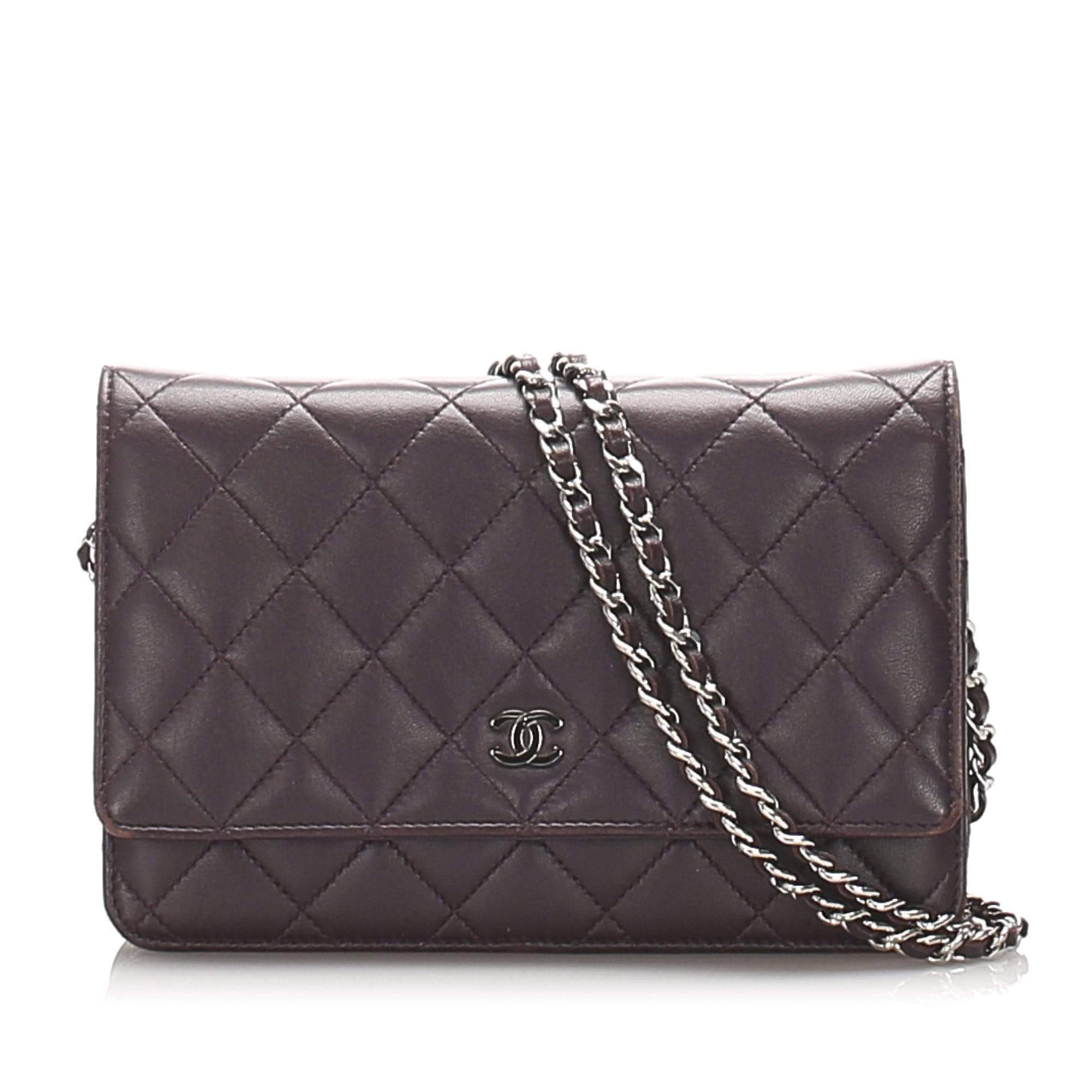 Chanel Chanel Burgundy Classic WOC - AWL1036