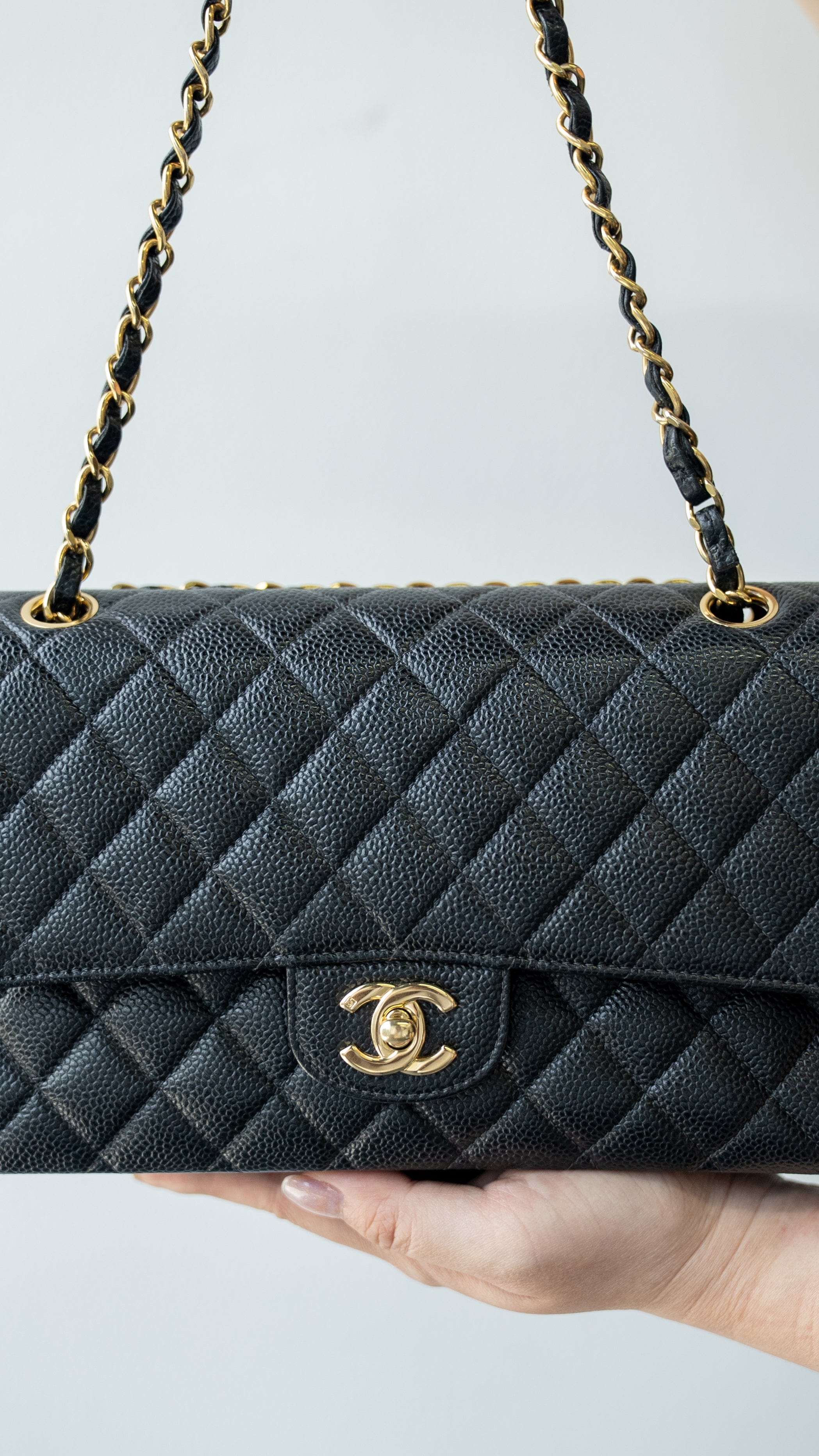 Chanel Chanel Caivar skin Classic flap bag with GHW - AWL3362