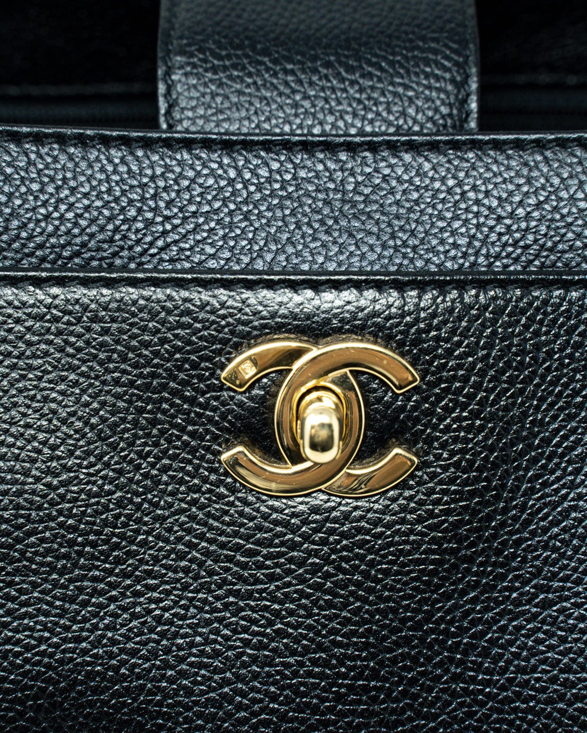 Chanel Chanel Caviar executive tote Bag - ADL1933