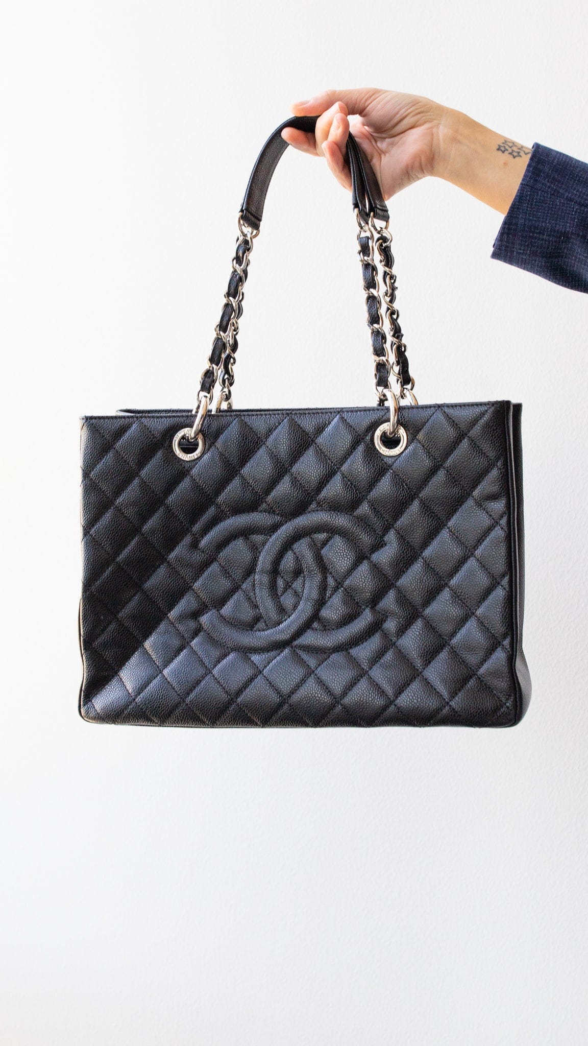 Chanel Chanel Caviar Grand Shopping Tote RJL1567