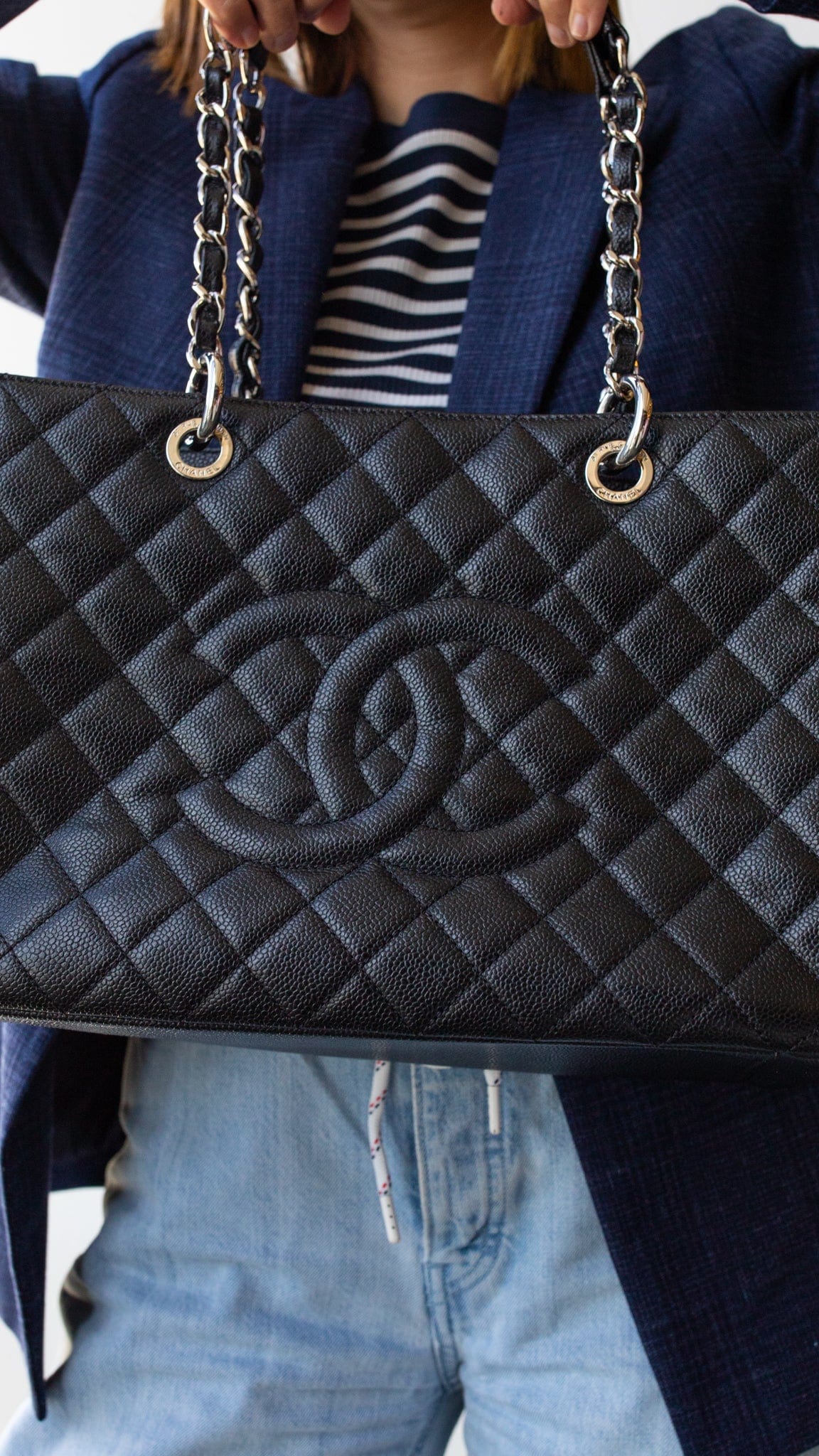 Chanel Chanel Caviar Grand Shopping Tote RJL1567