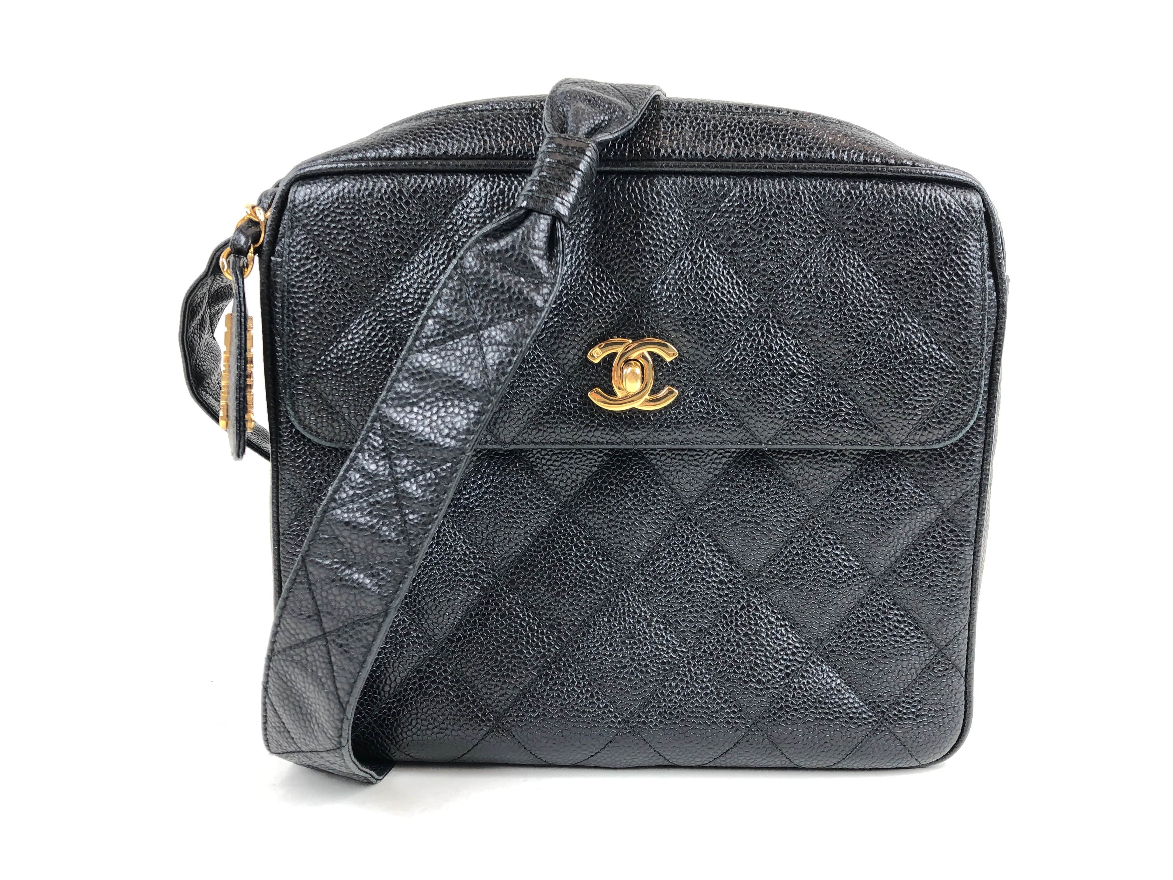 Chanel Chanel Caviar Kinkin Shoulder Bag PXL1259