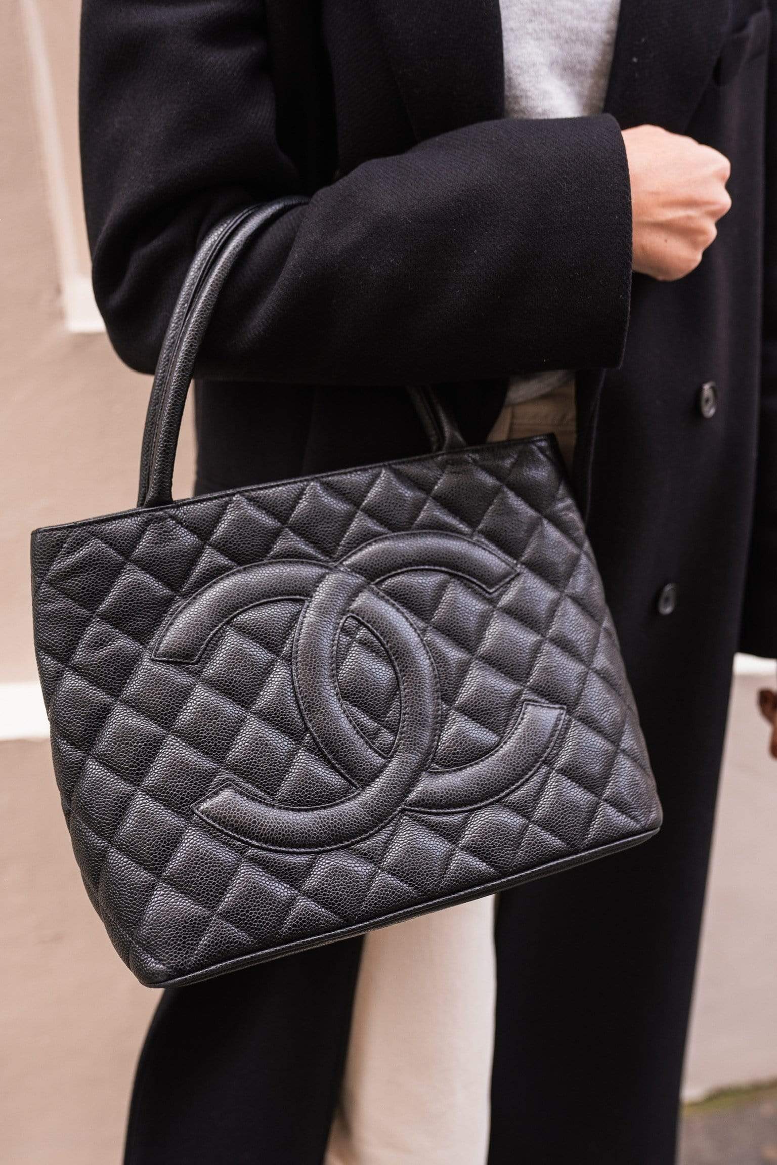 Chanel Chanel Caviar Medallion Tote Bag - ADL1538