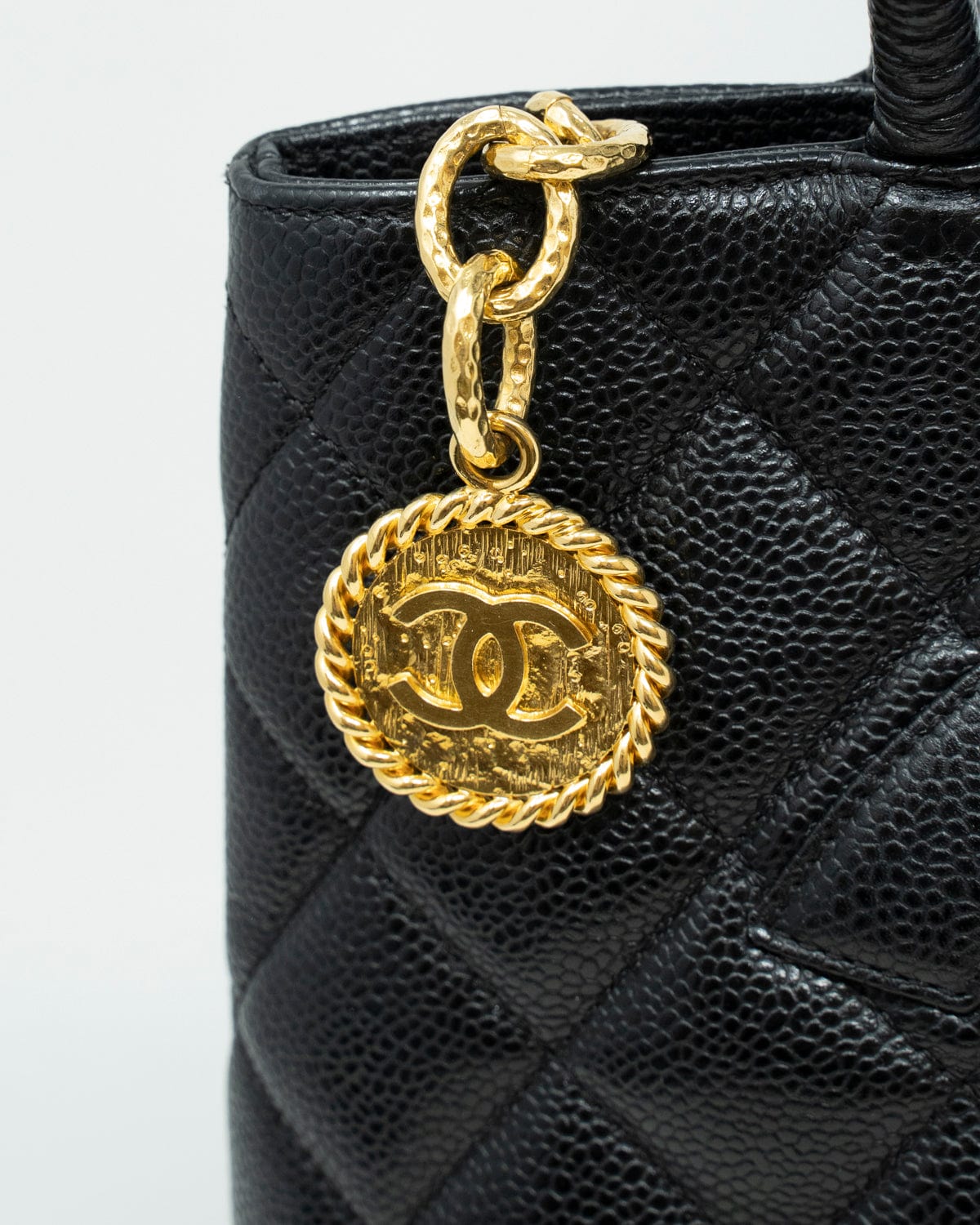 Chanel Chanel Caviar skin Medallion Tote Bag with Gold Hardware - AWL2368