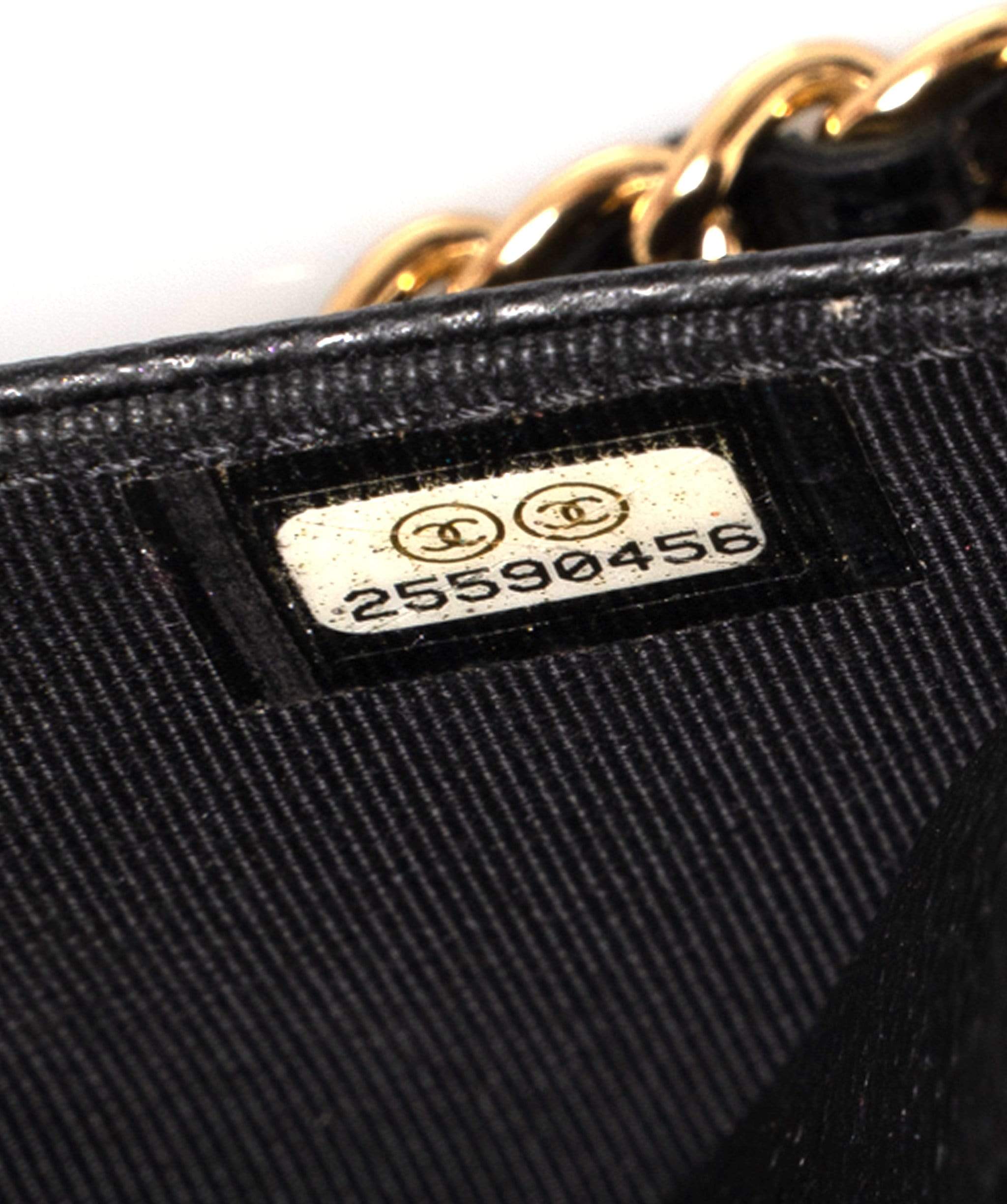 Chanel Chanel Caviar wallet on Chain Bag - ADL1412