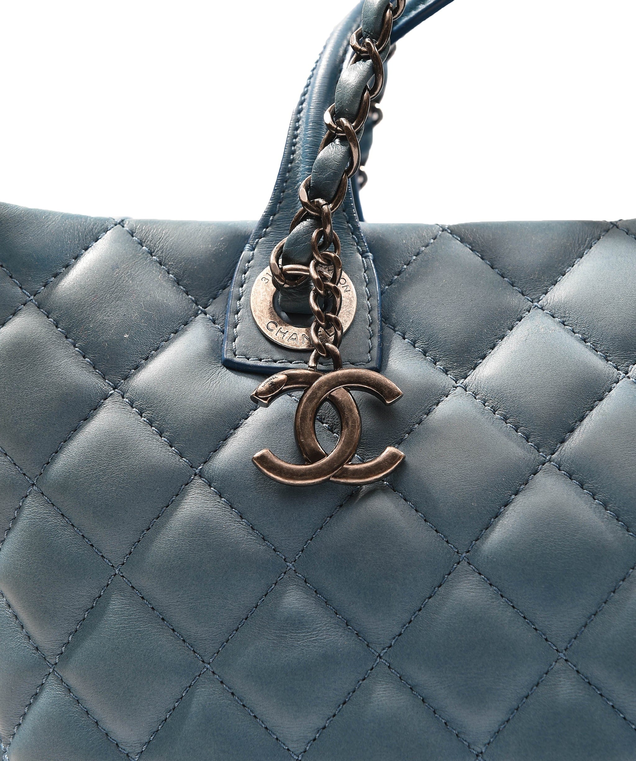 Chanel Chanel CC Charm Tote Blue SYC1018