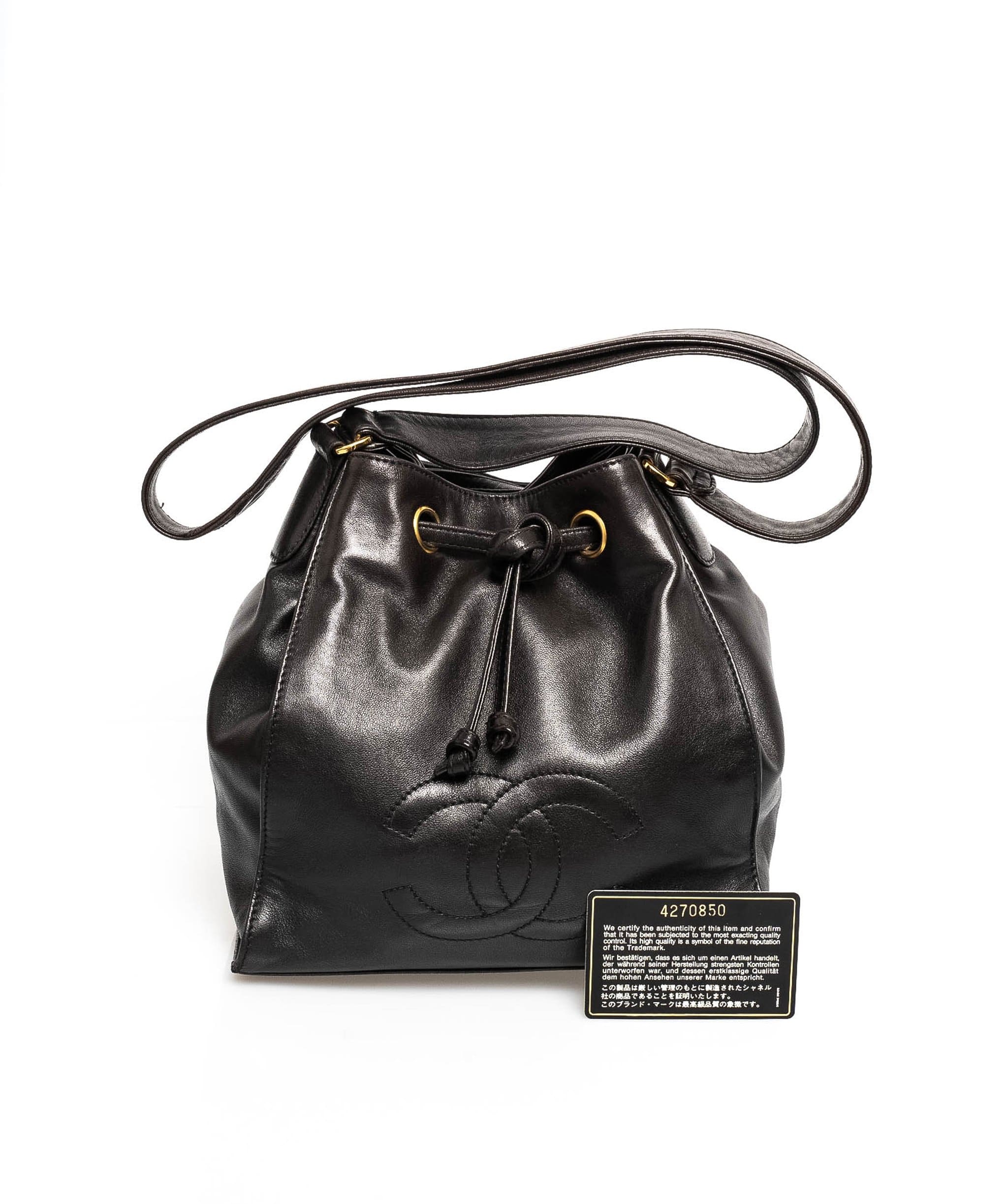 Chanel Chanel CC Drawstring Chain Shoulder Bag  - ASL1500