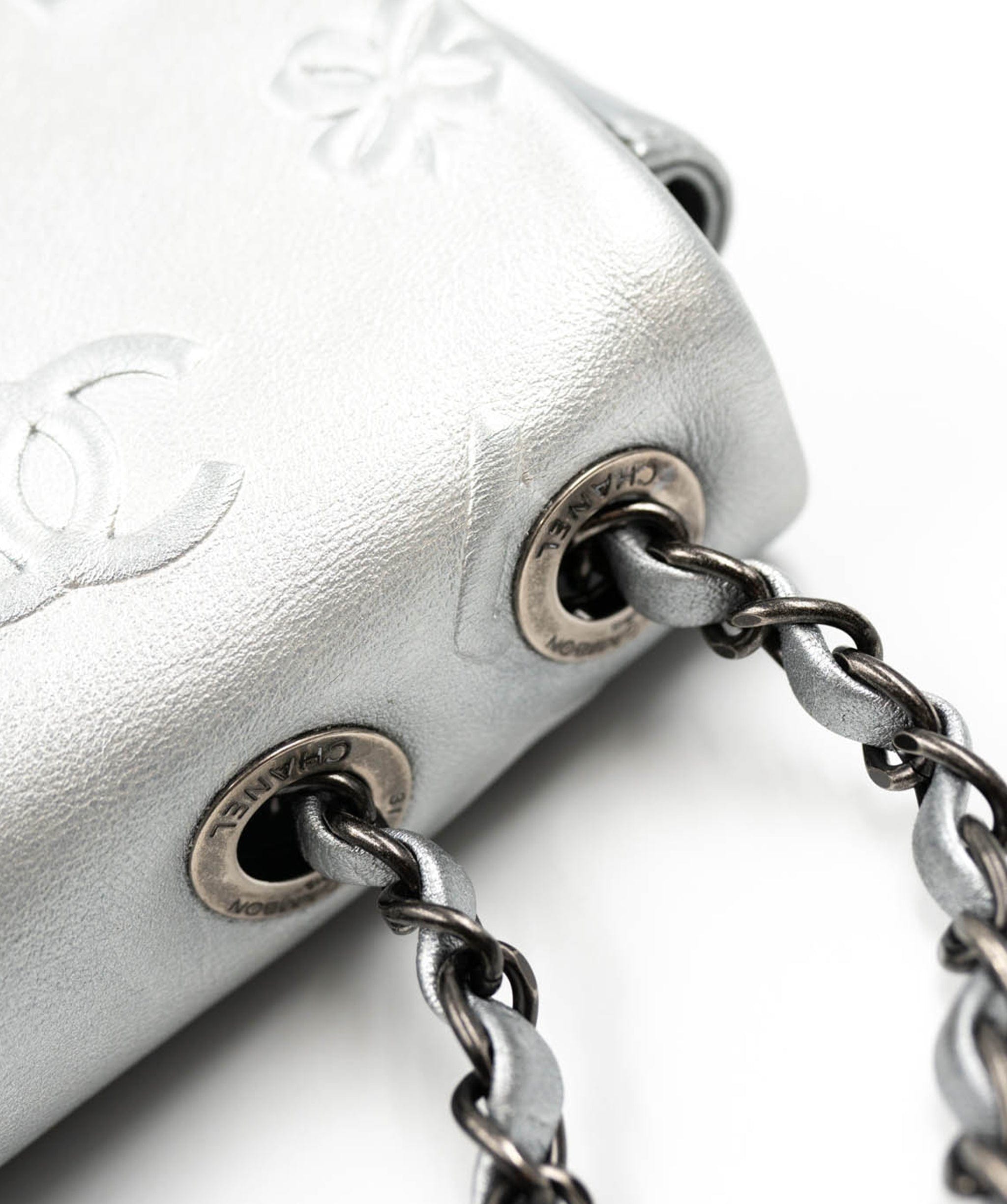 Chanel Chanel cc icon precious symbols silver classic flap bag UKL1165