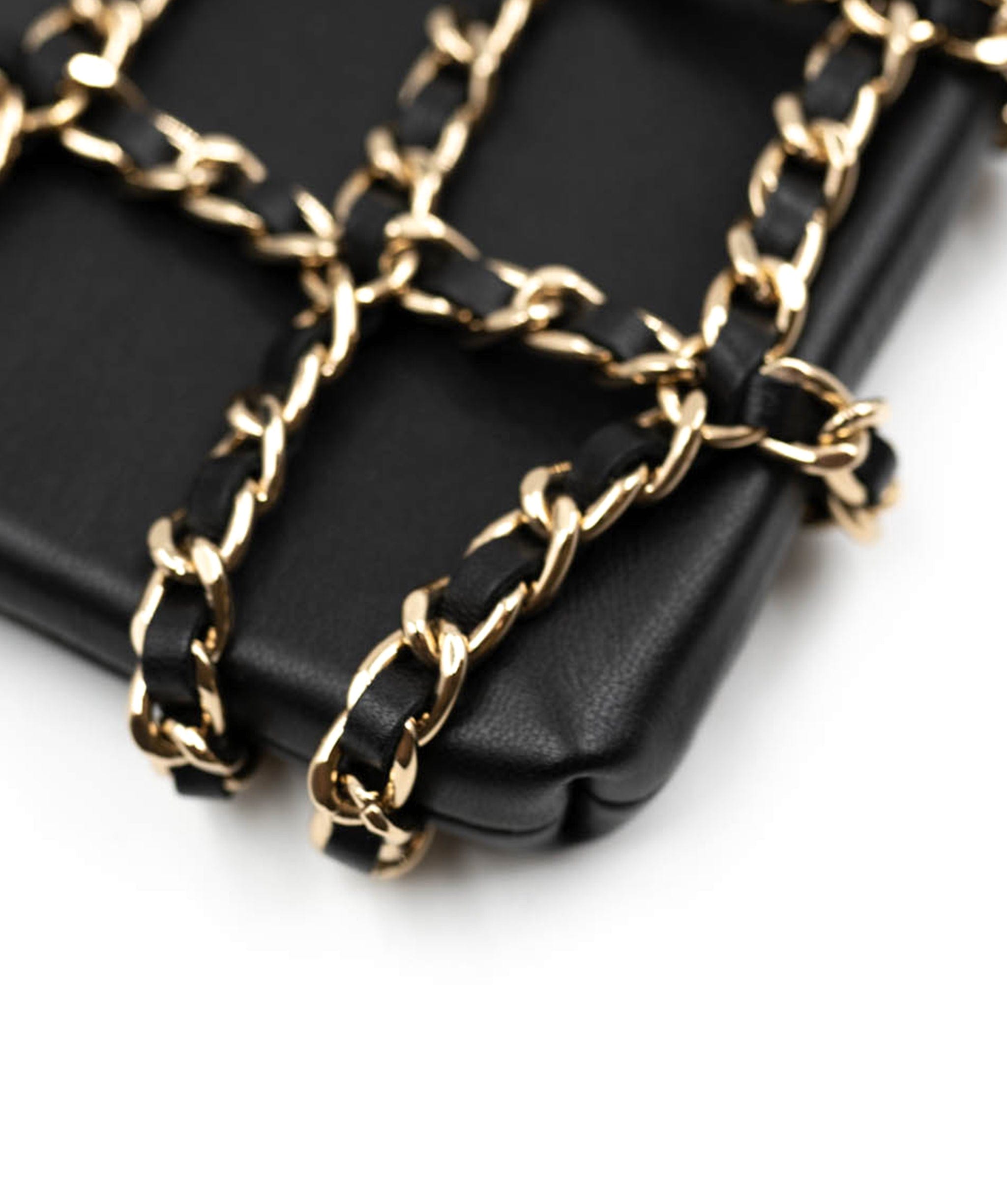 Chanel Chanel chainlink black and gold phone case ASL4222