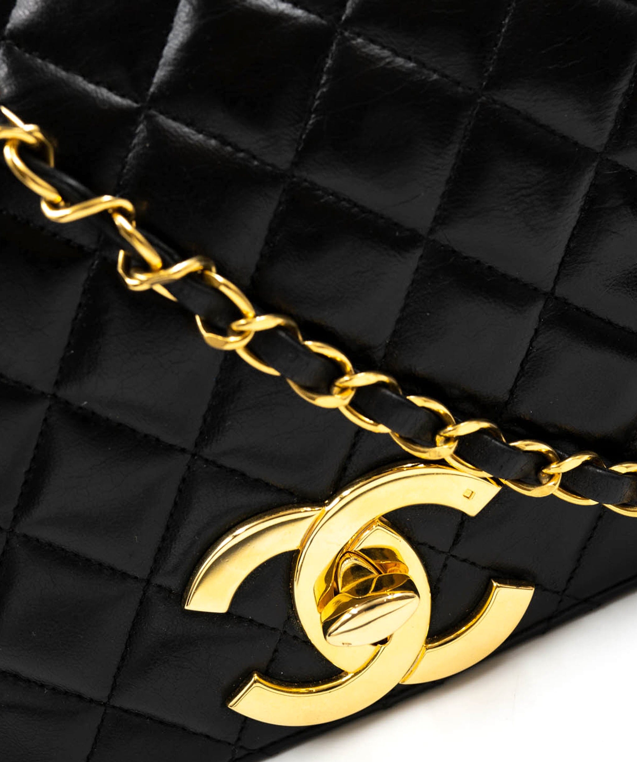 Chanel Chanel Chuncky Cc Full Flap Ghw Black  ASL4814