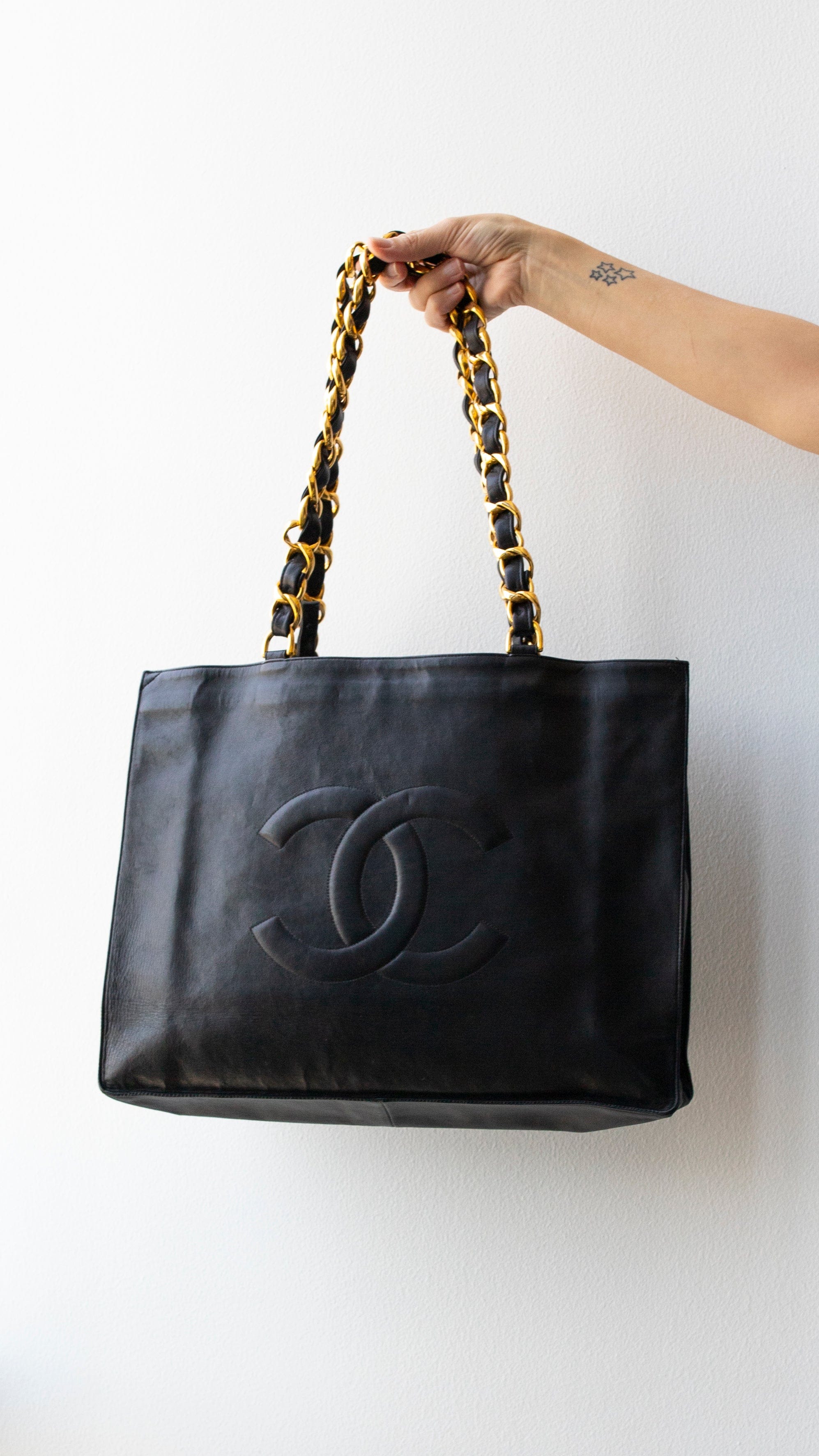 Chanel Chanel Chunky Chain Shopper Tote Bag ASL3278