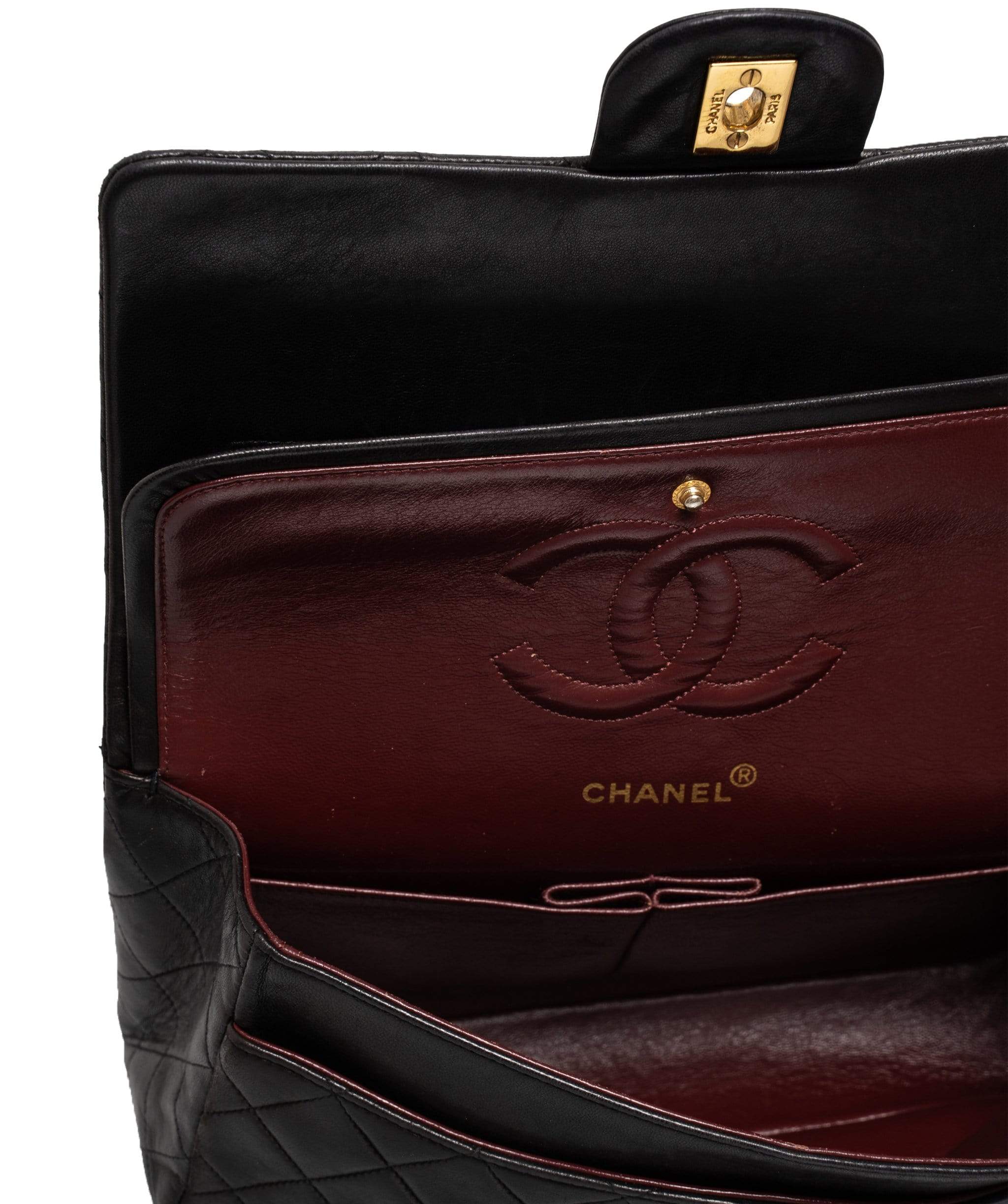 Chanel Chanel Classic 10" Medium Double flap Lambskin Bag - AWL1454