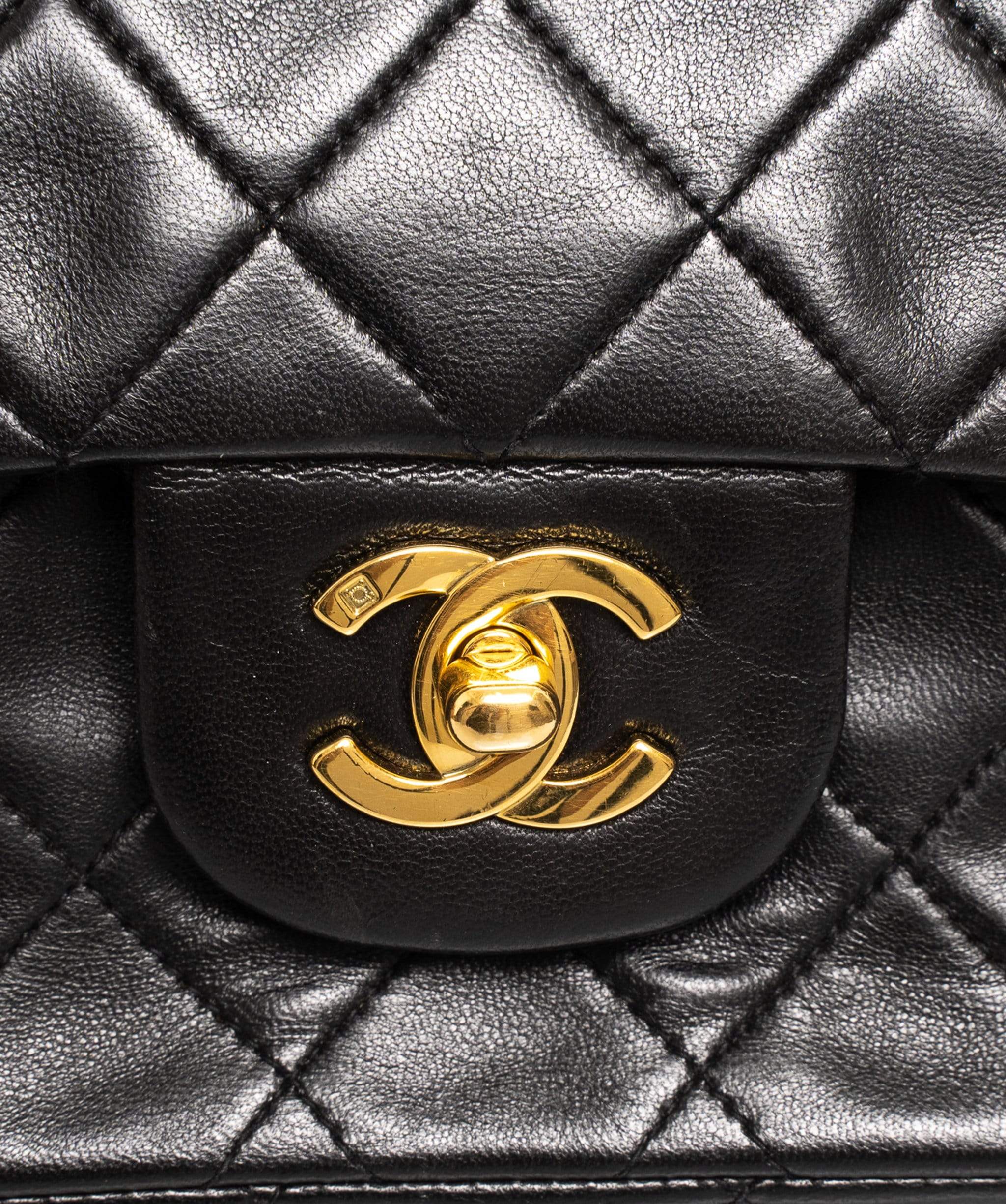 Chanel Chanel Classic Double Flap 9" small AAP9321 - AWL1119