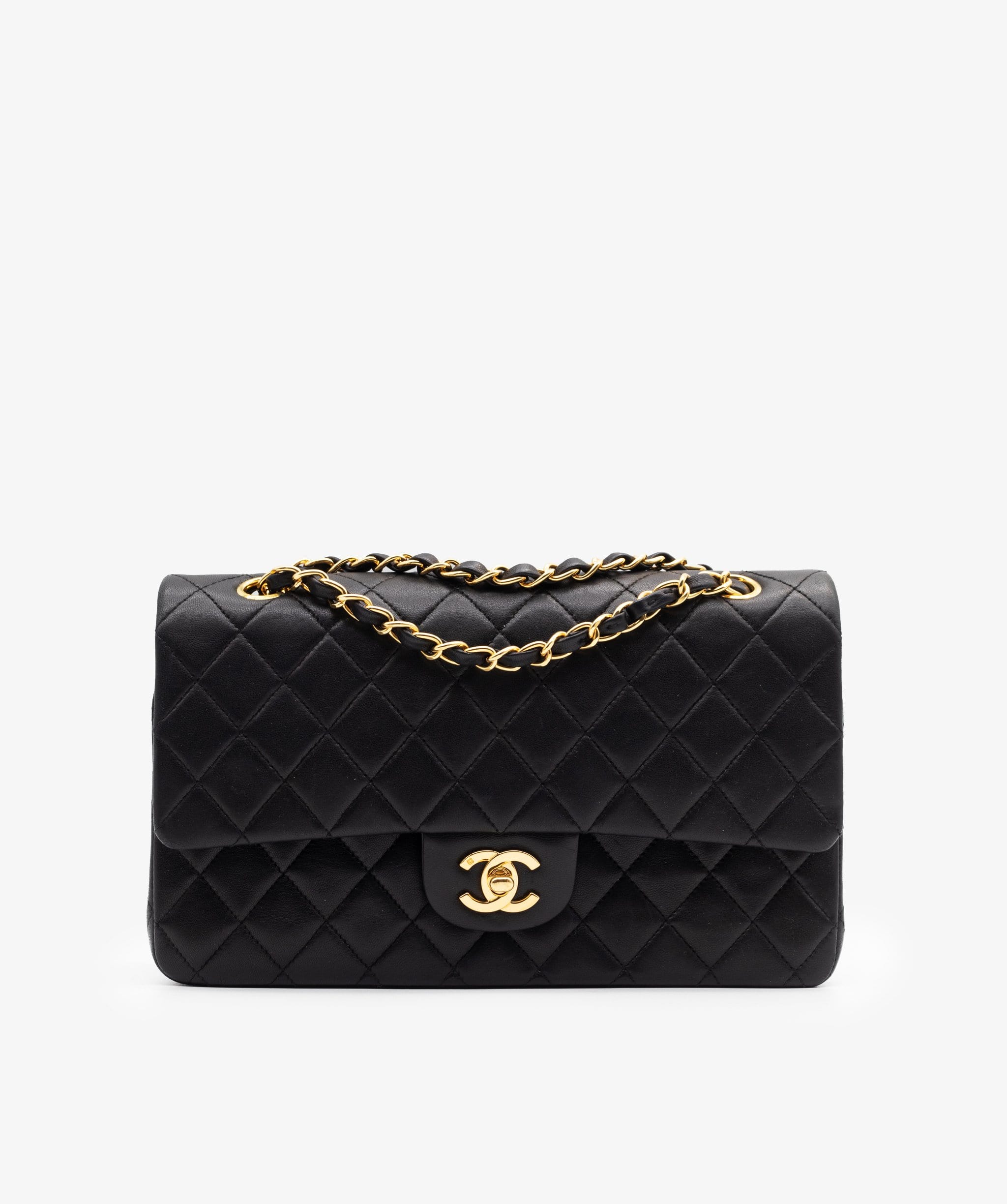 Chanel Chanel classic double flap medium black lambskin gold hardware - ASL1740