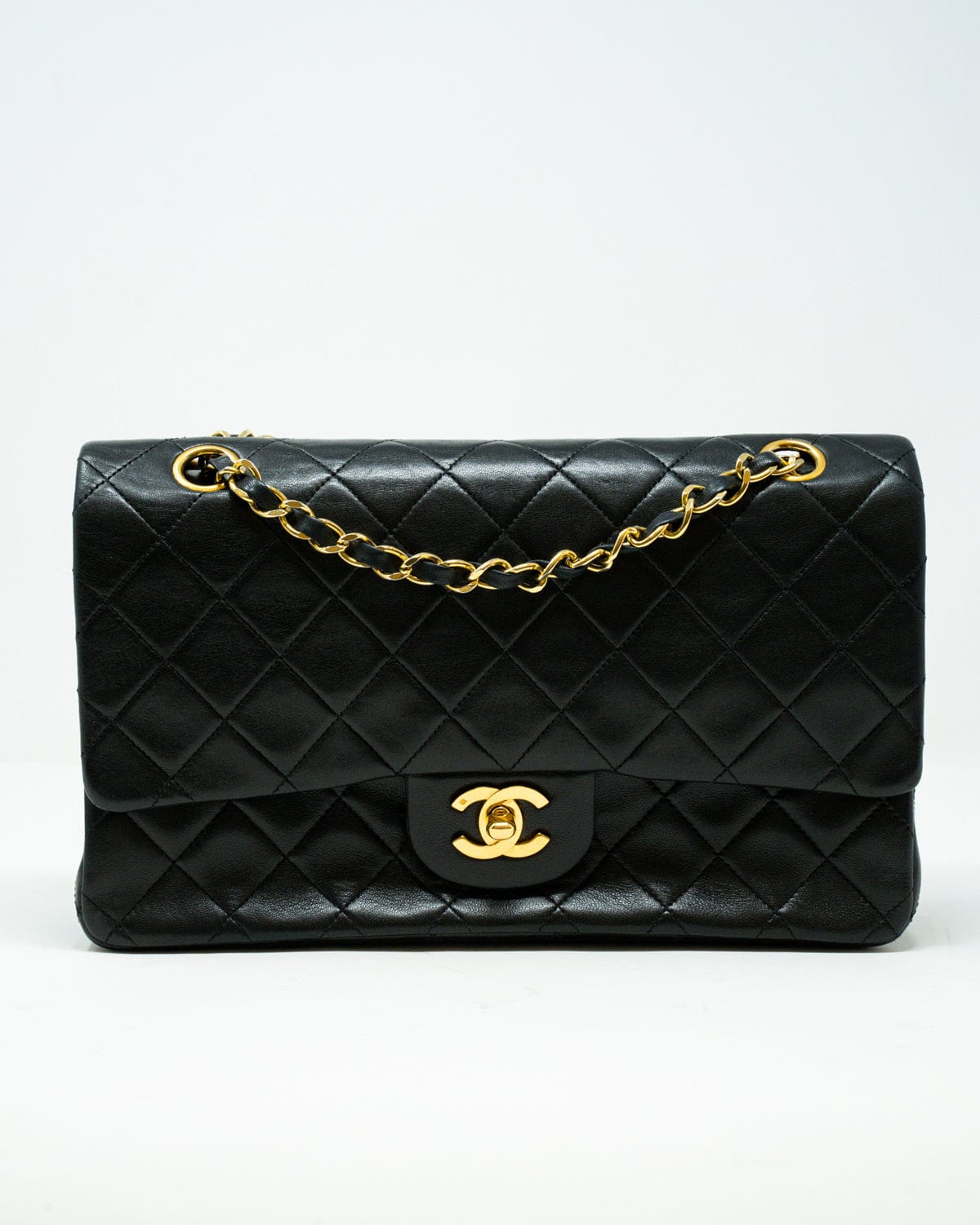 Chanel Chanel Classic Double Flap Medium Shoulder Bag ASL2405