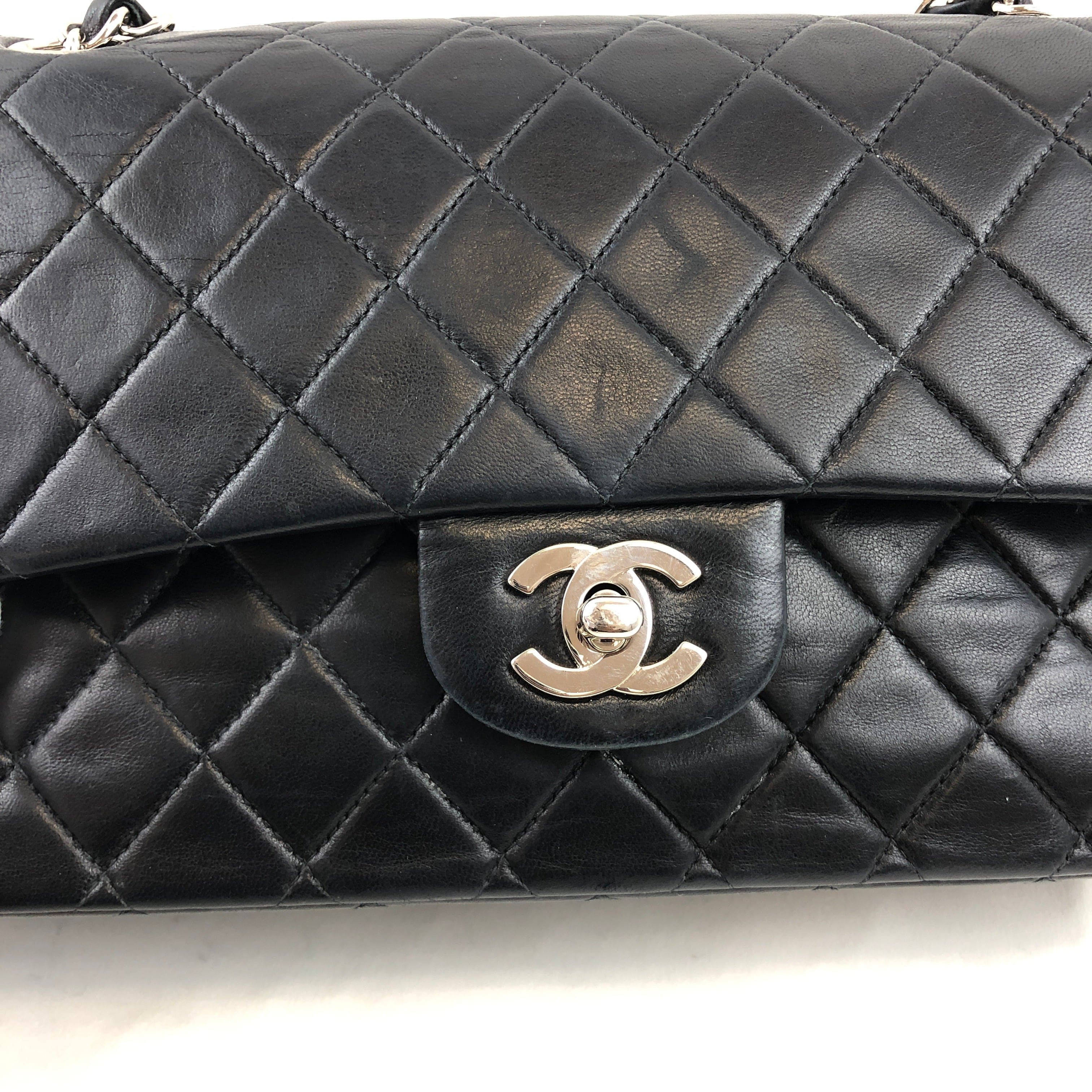 Chanel Chanel Classic Medium Double Flap PXL1044