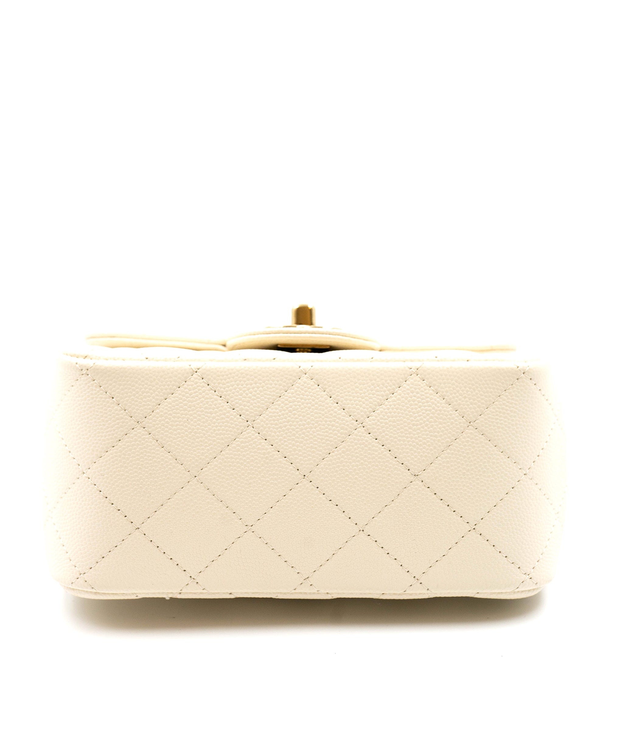 Chanel Chanel Classic Mini Flap Bag in White caviar ghw AGC1198