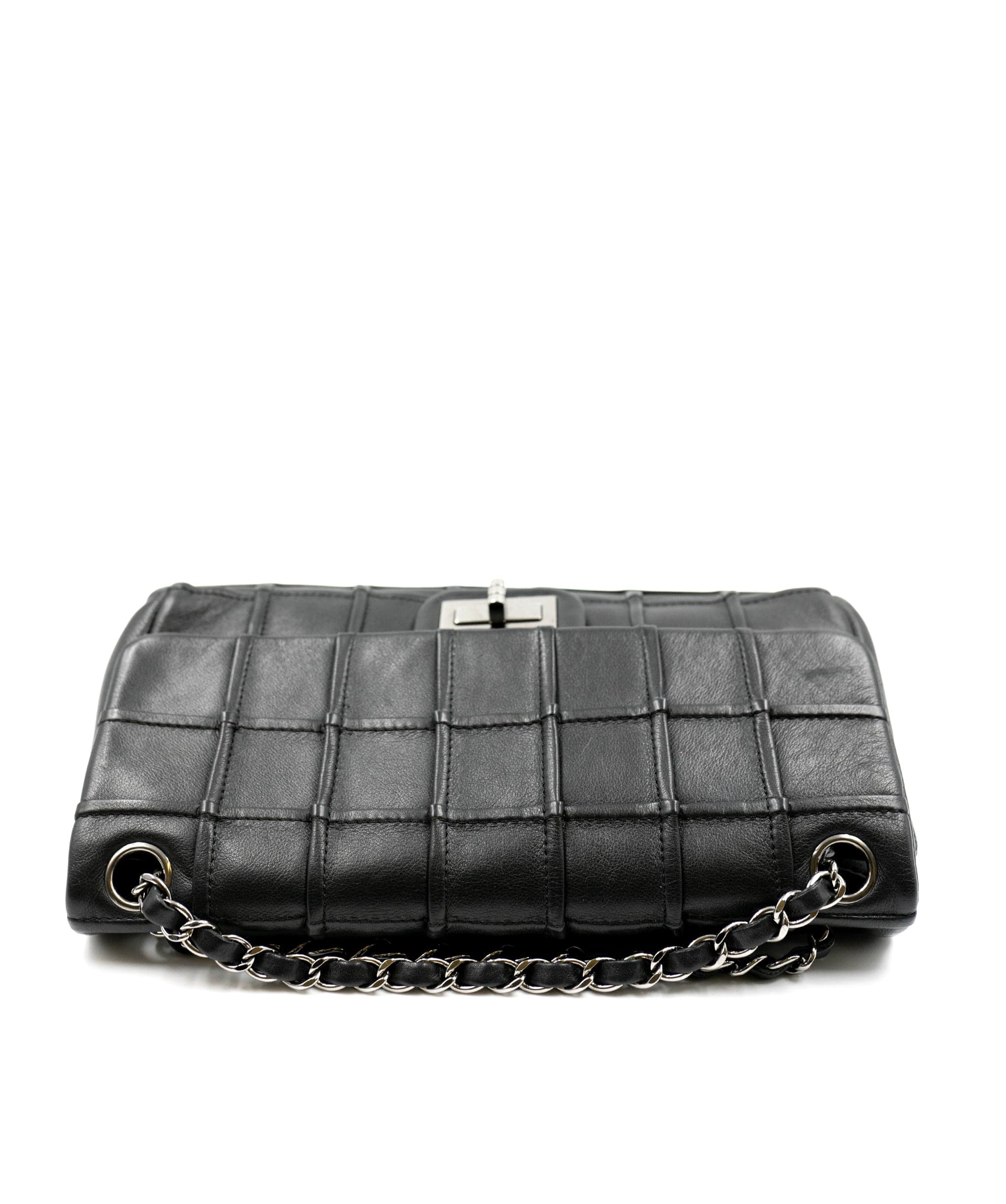 Chanel Chanel Coco Chocolate Bag classic Black - AWL3338