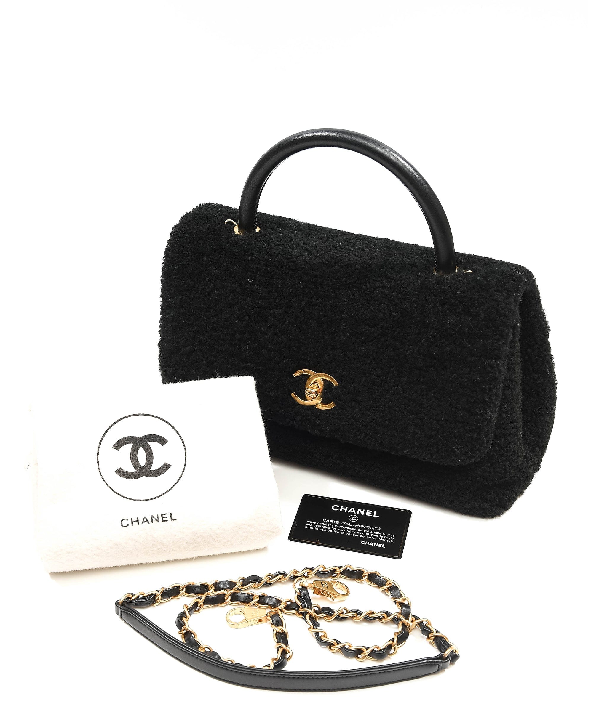 Chanel Chanel Coco Handle Med Black GHW SYL1018