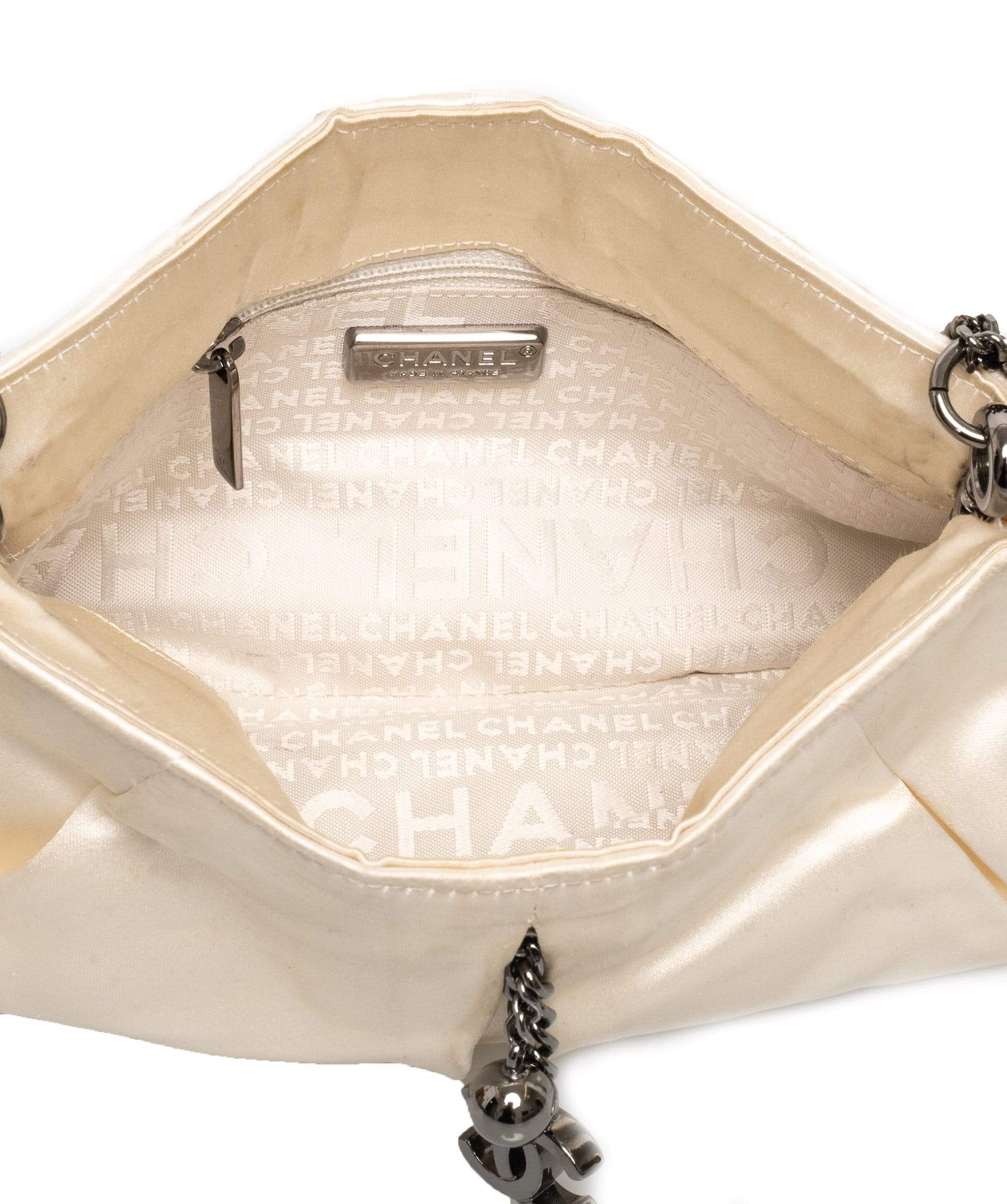 Chanel Chanel Cream Satin Clutch Bag - AGL1339