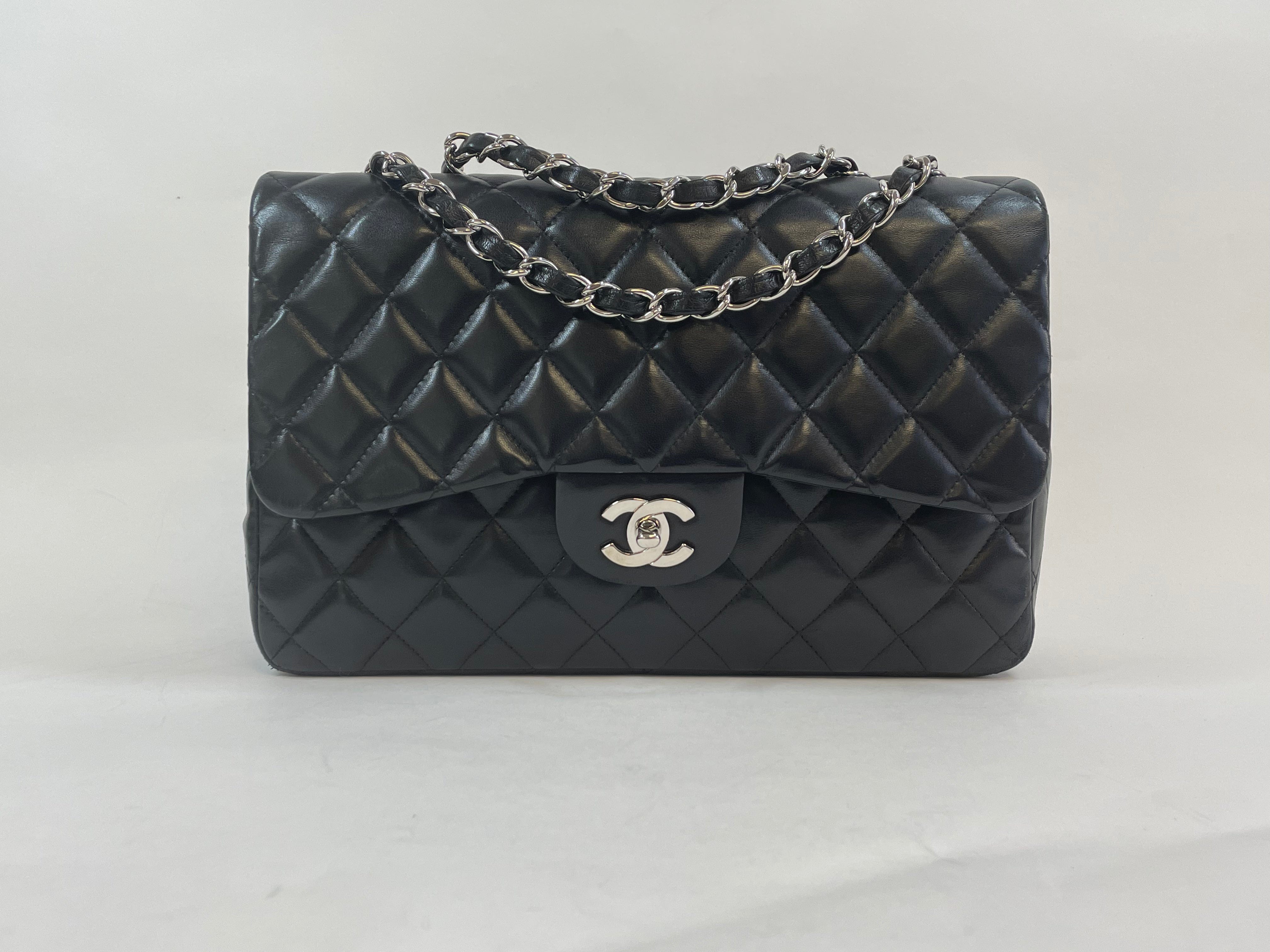 Chanel Chanel Deca Quilted Single 9th Shoulder Bag ASL3095