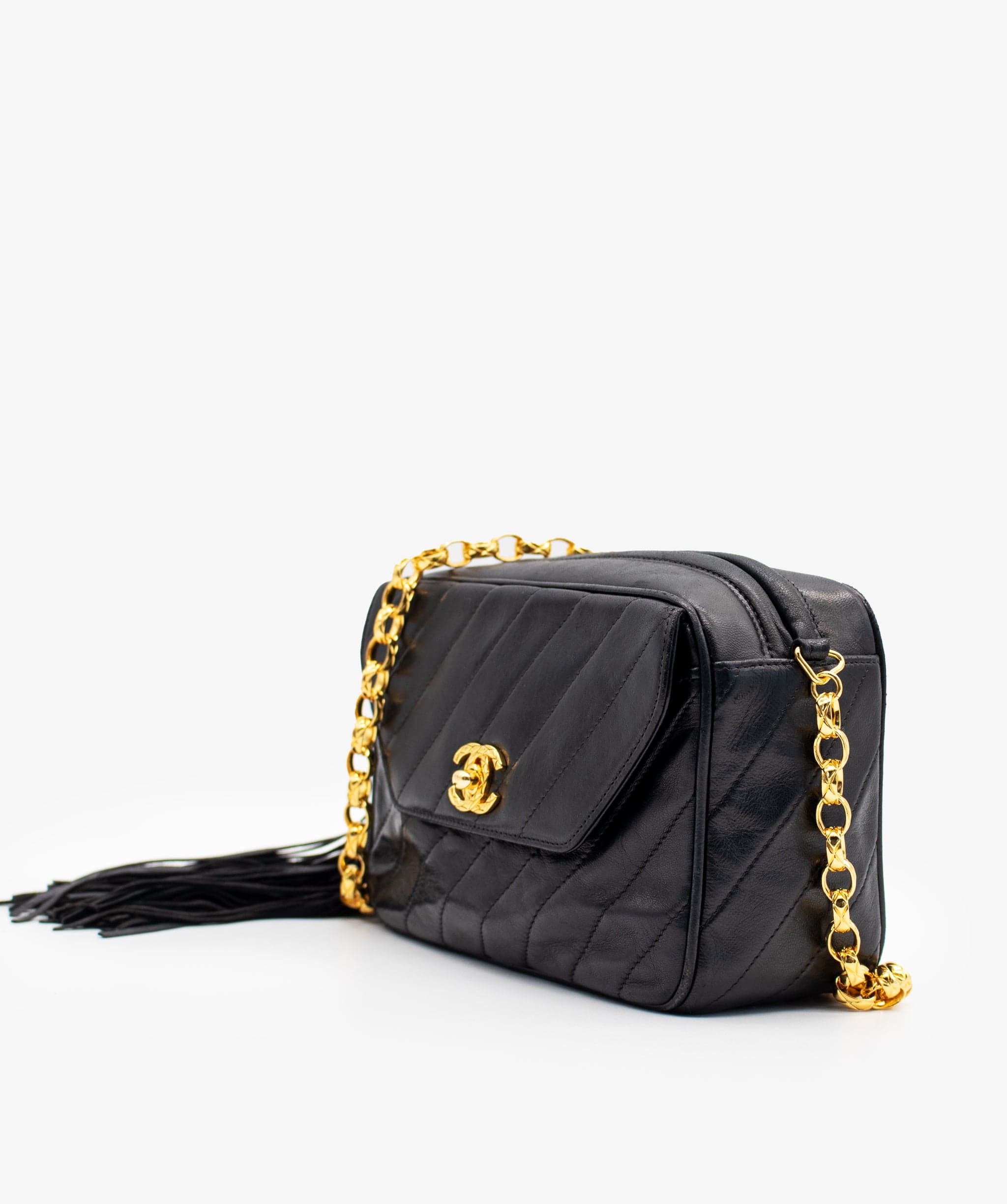 Chanel Chanel diagonal tassel bag AGL2240