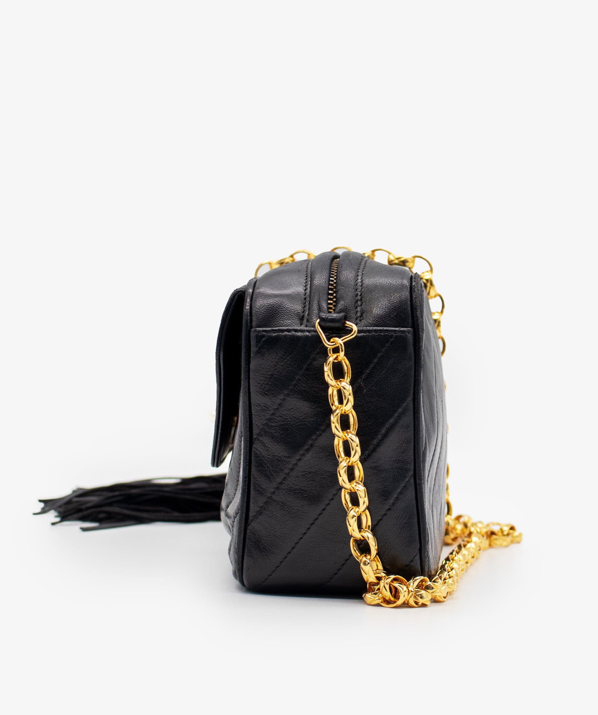 Chanel Chanel diagonal tassel bag AGL2240